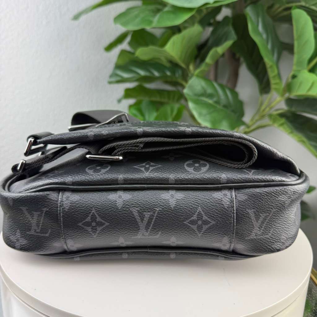 Authentic Louis Vuitton Monogram Eclipse Black Bumbag Bag