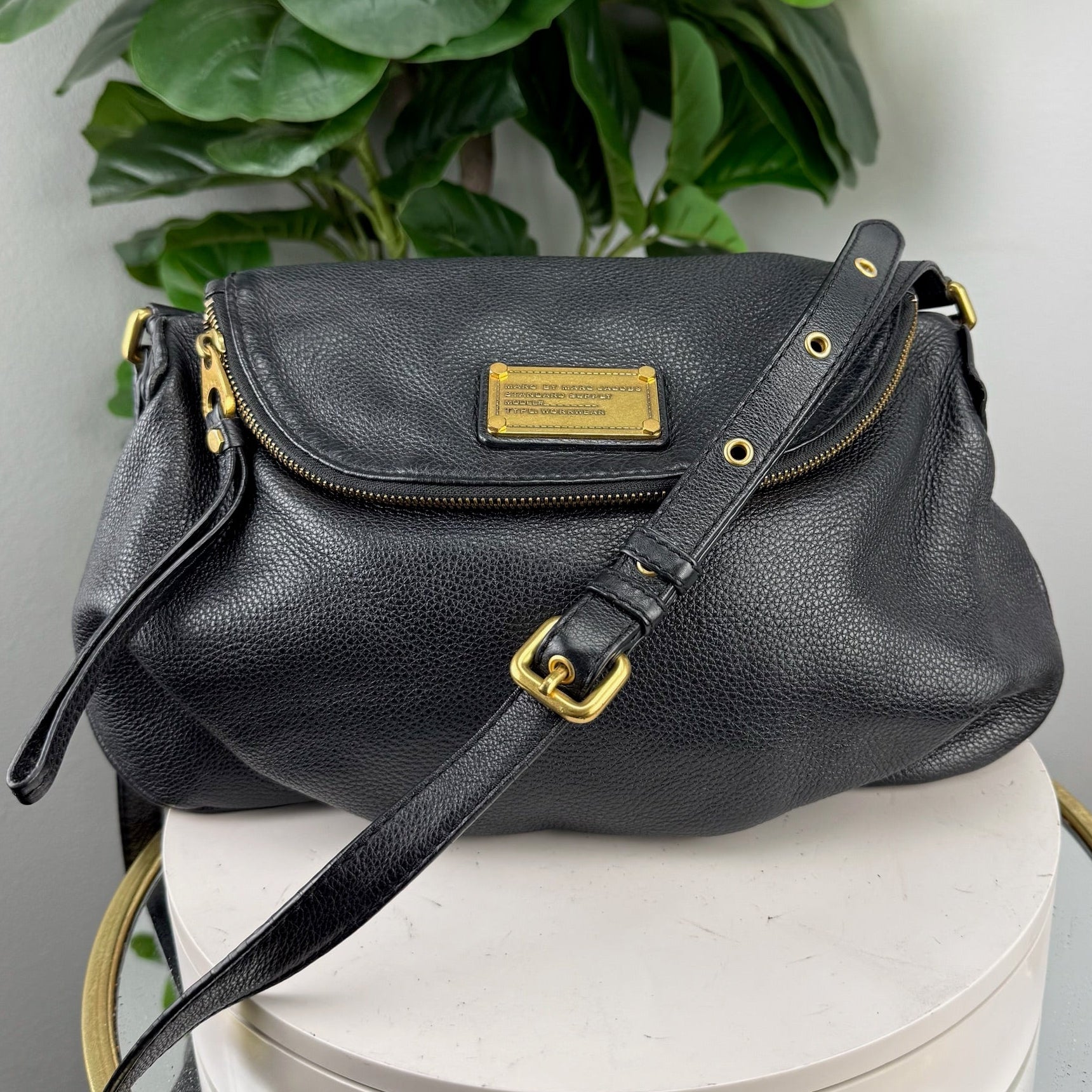 Authentic Marc by Marc Jacobs Classic Q Natasha Crossbody Bag - Certificate of Authenticity included