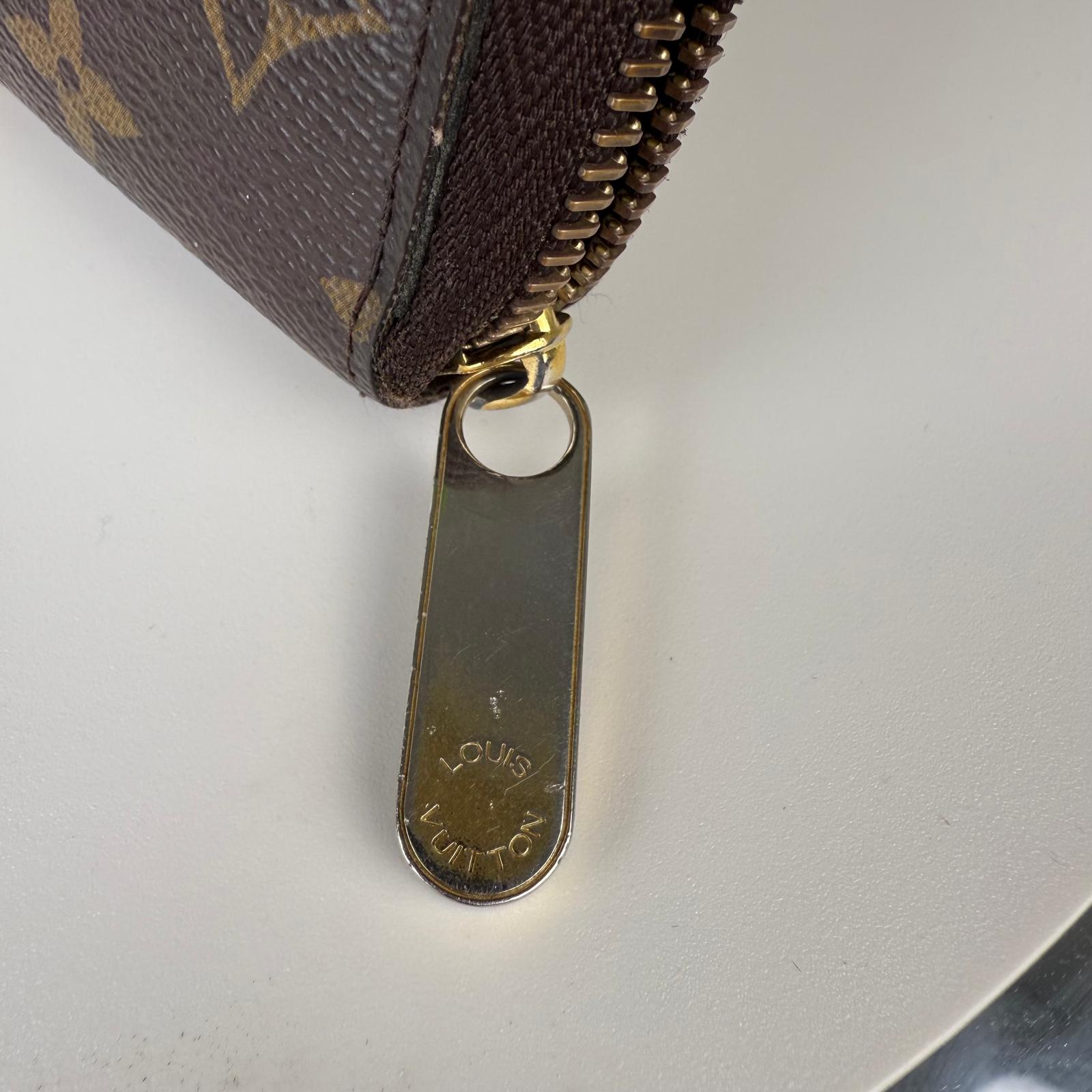 Authentic Louis Vuitton Monogram Zippy Wallet Long Wallet