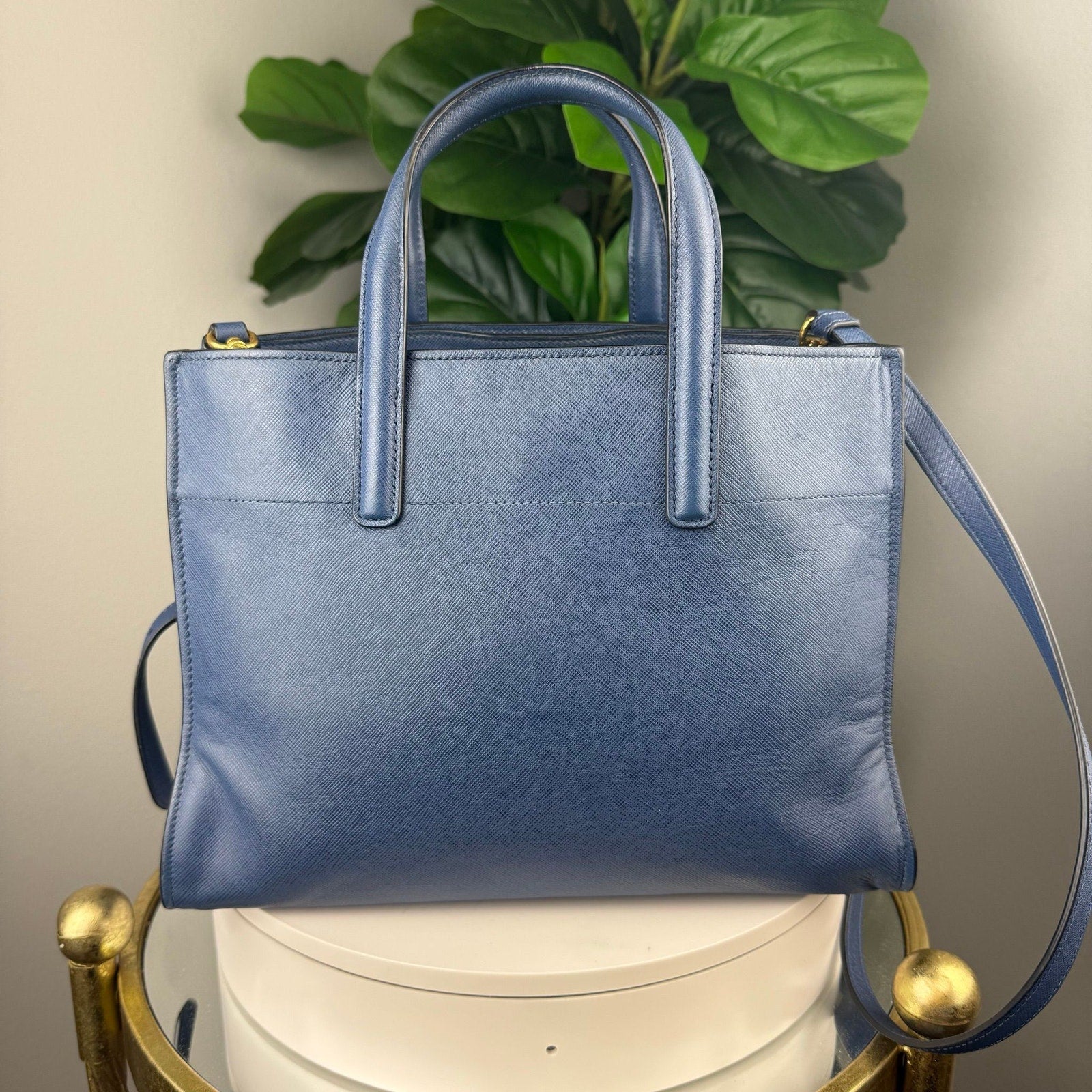💎Authentic PRADA Saffiano Leather Shoulder Bag