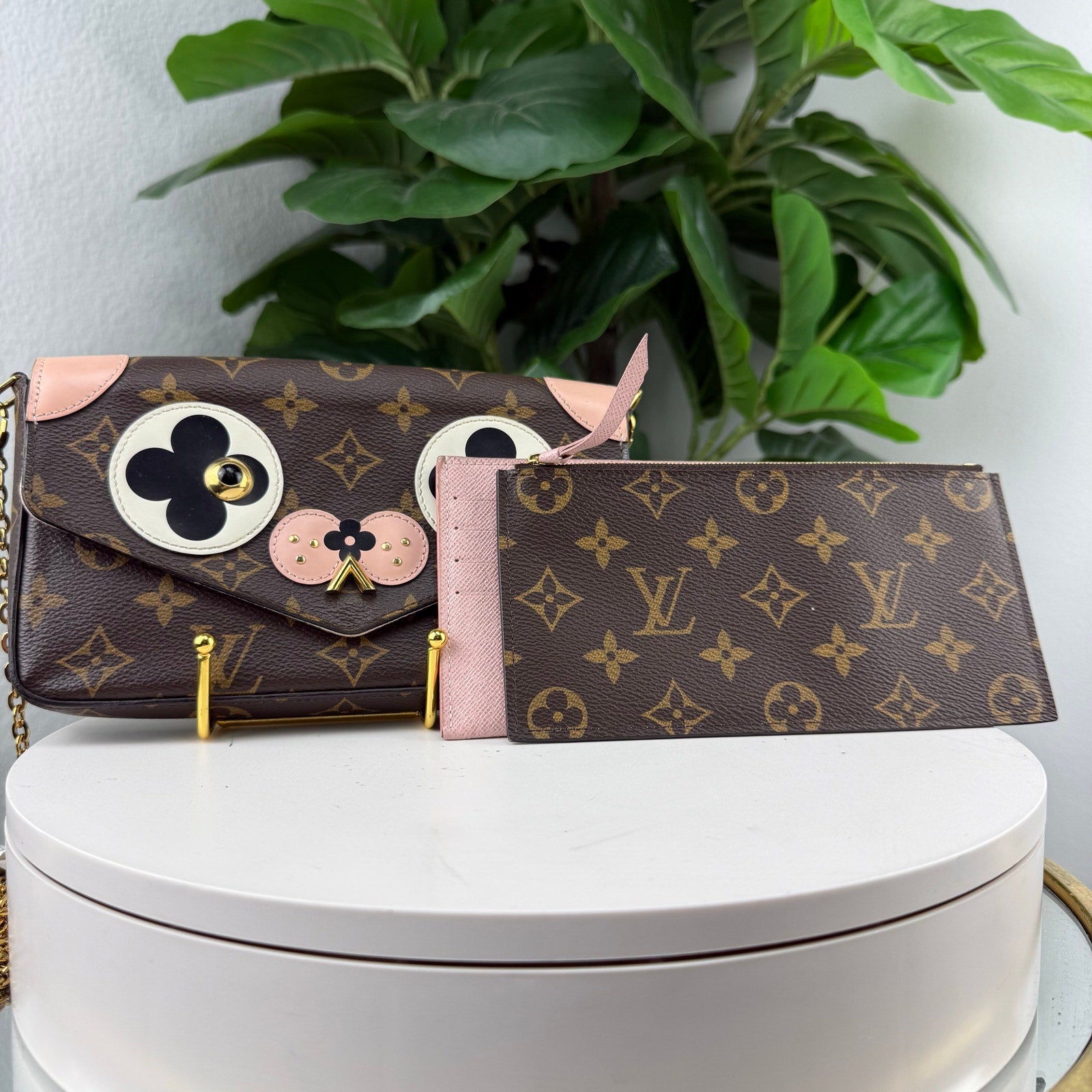 Louis Vuitton Monogram Animal Print Pochette Felicie Chain Wallet Authentic