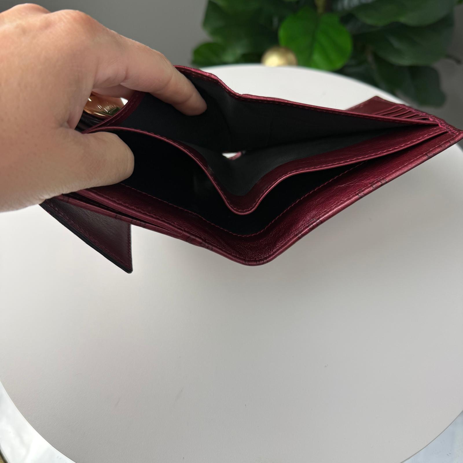 💎Authentic Gucci Heart Flap French Wallet
