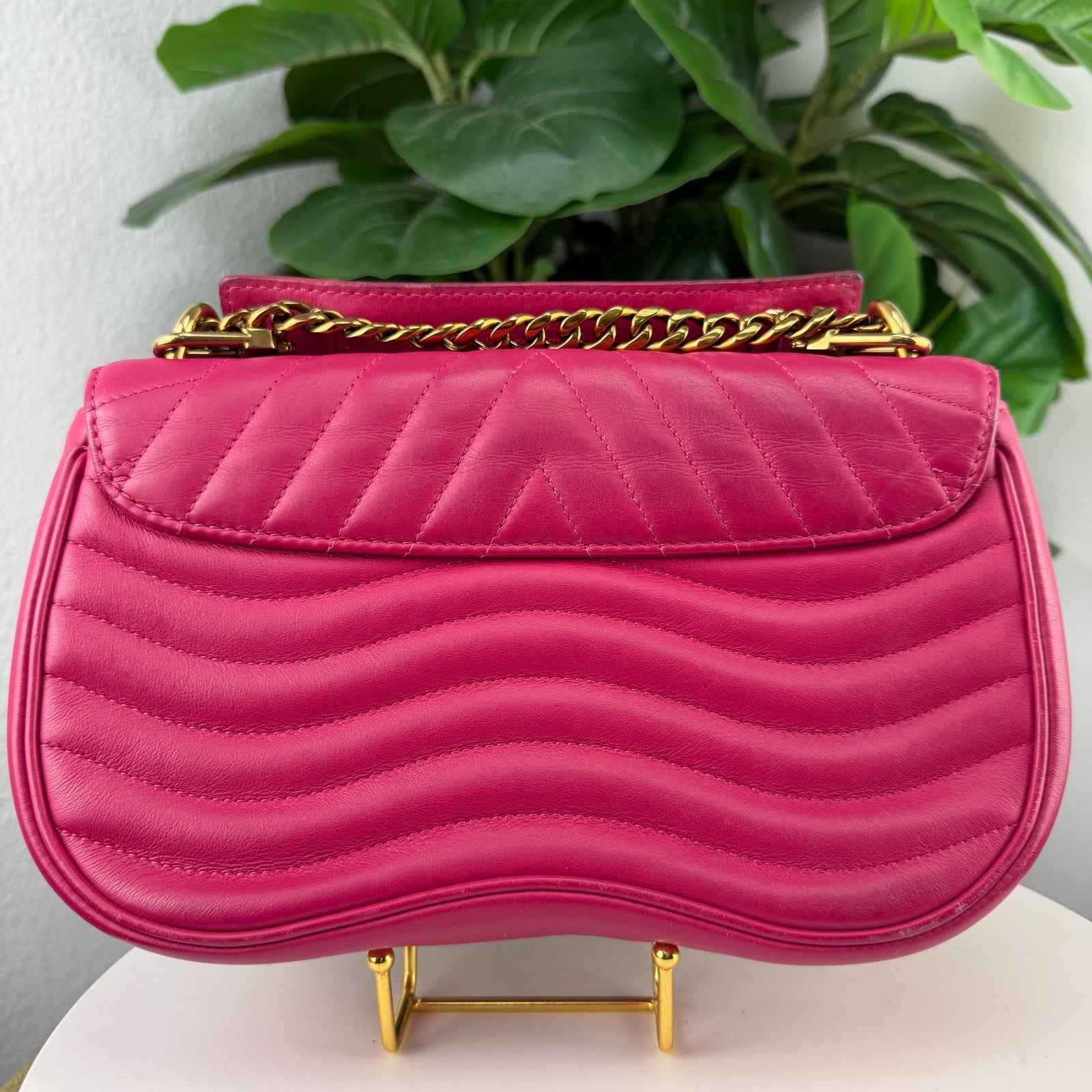 Louis Vuitton New Wave Quilted Leather Freesia Pink Chain MM Shoulder Bag Authentic Pre Owned