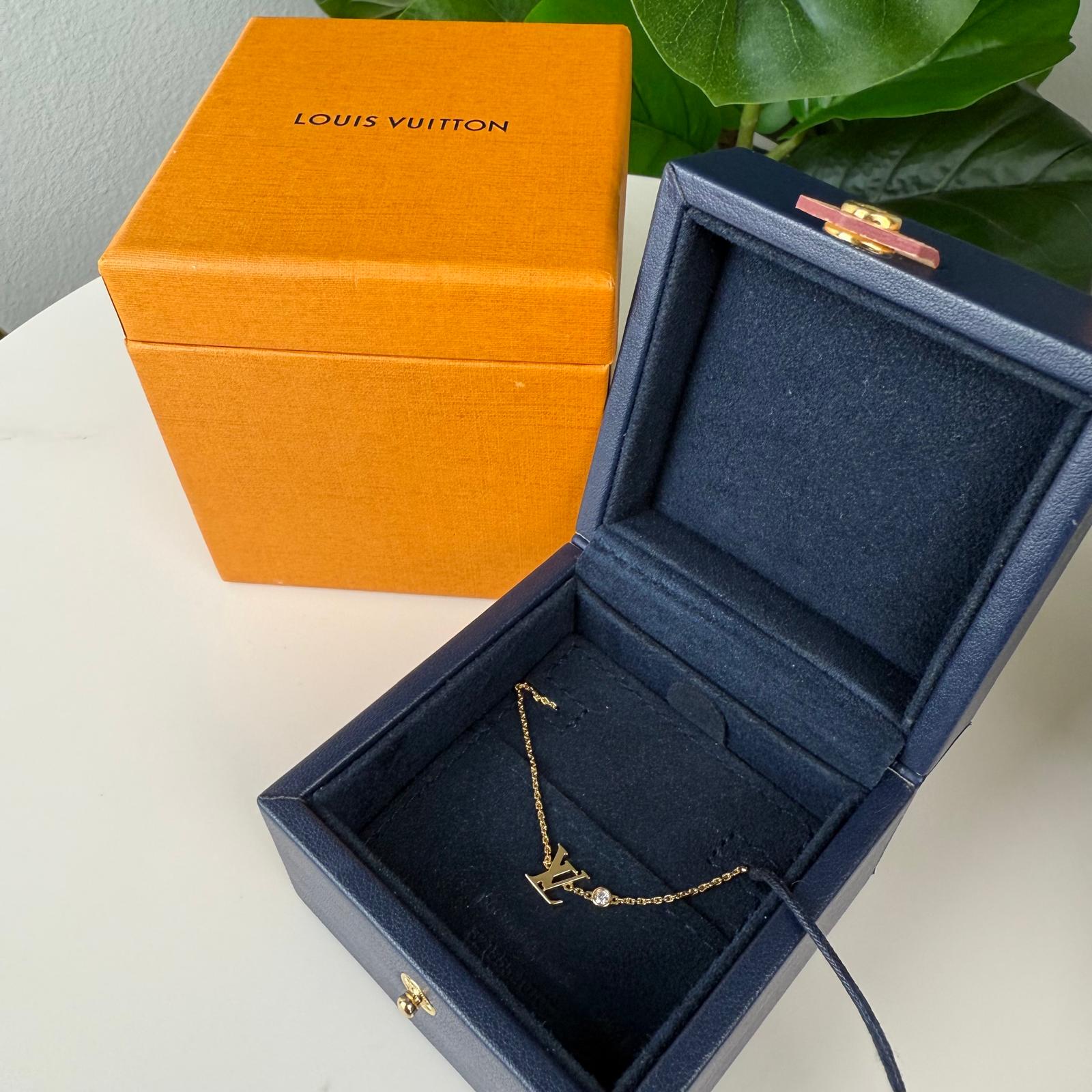 Authentic Louis Vuitton Idylle Blossom Pendant Yellow Gold