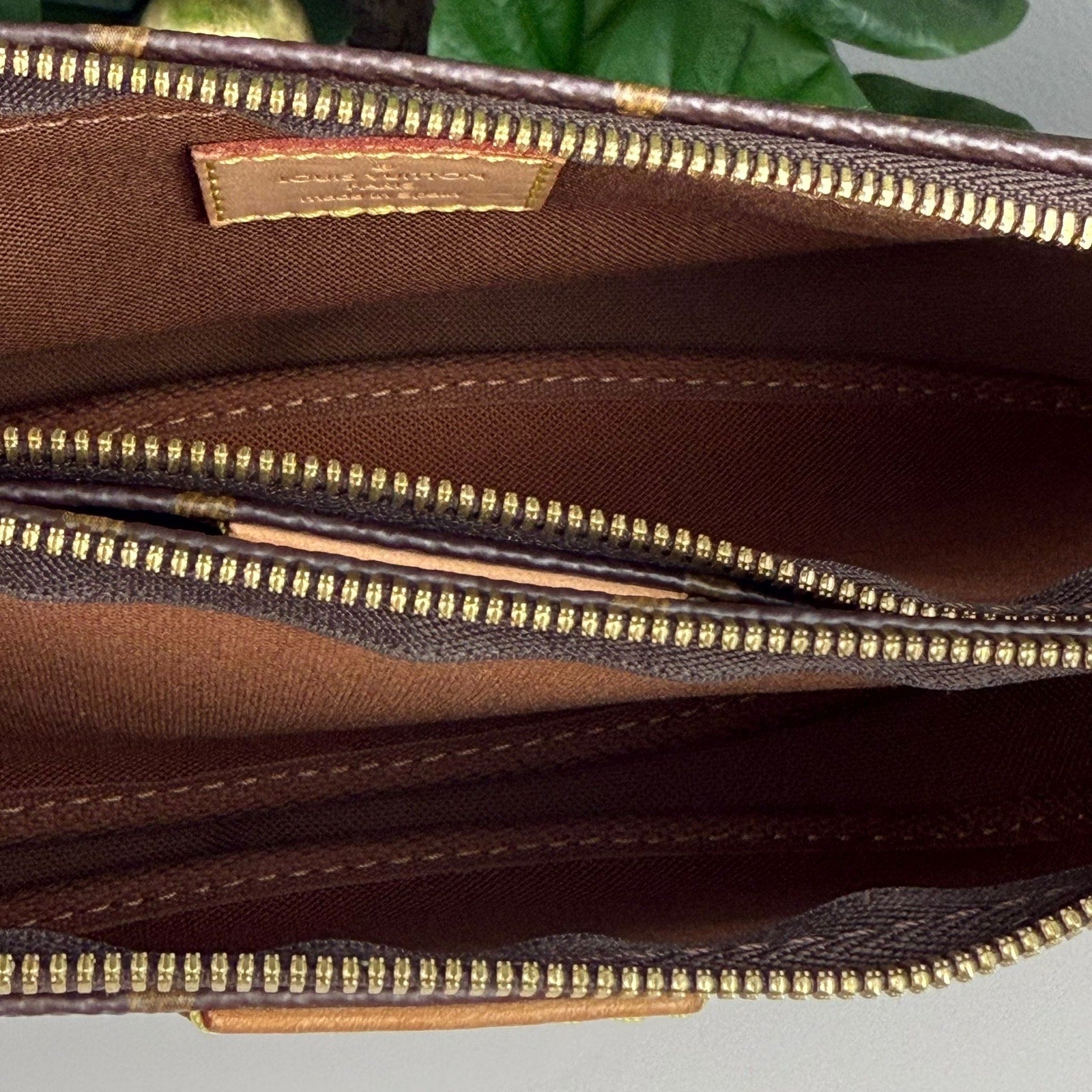 Authentic Louis Vuitton Multi Pochette Accessoires Shoulder Bag