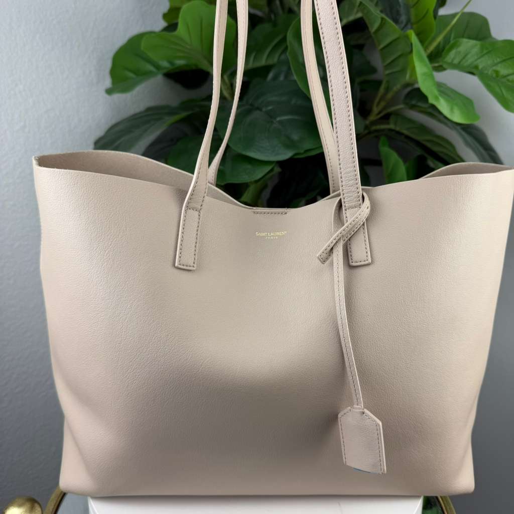 💎✨Authentic Saint Laurent Leather Detachable Monogram Shopping Tote Bag