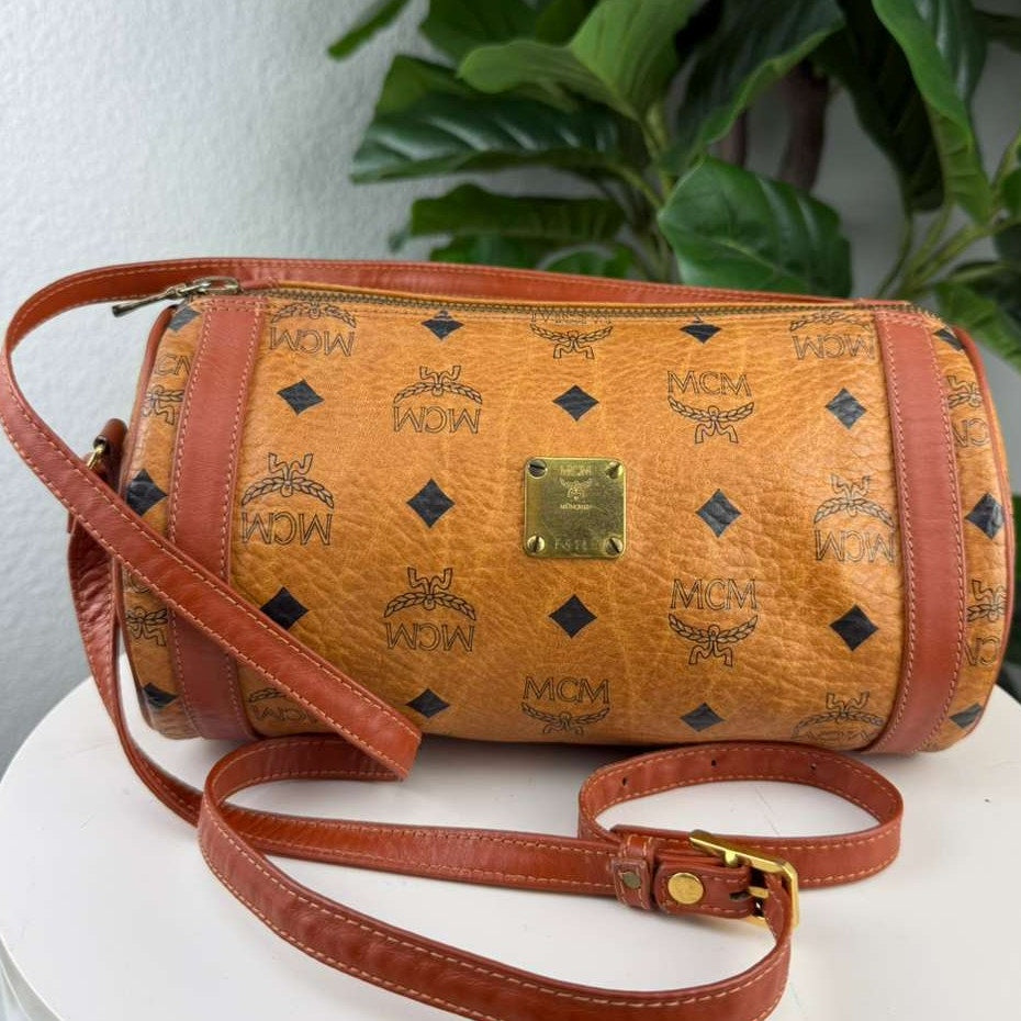 💎✨Authentic MCM Visetos Logogram Shoulder Bag