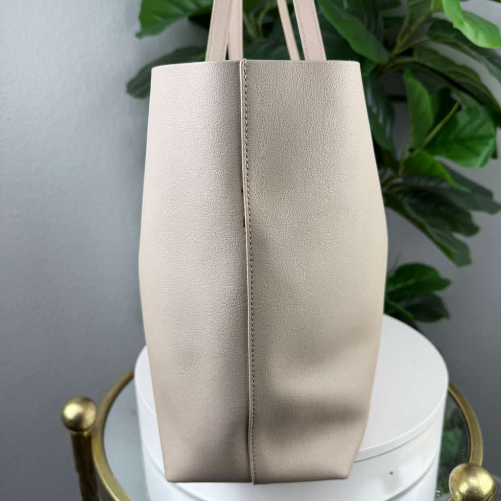 💎✨Authentic Saint Laurent Leather Detachable Monogram Shopping Tote Bag