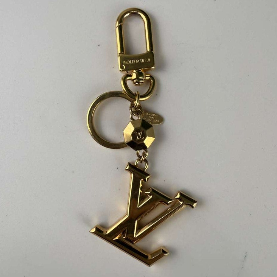 Authentic Louis Vuitton Porte Clet LV Facet Key Chain