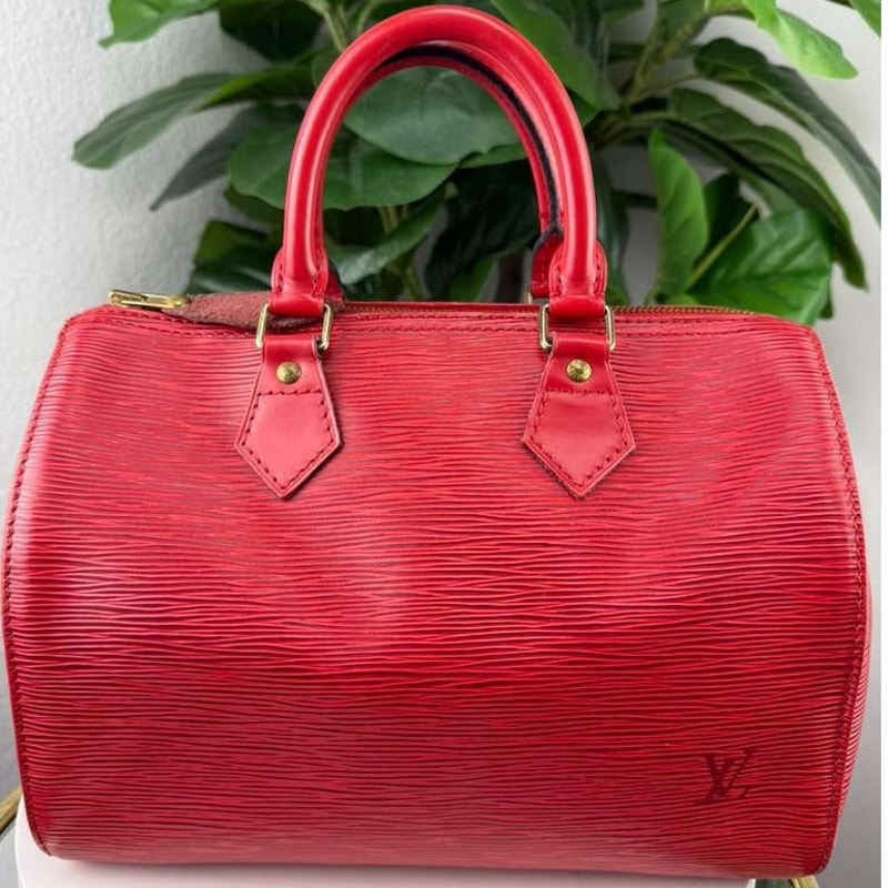 Authentic Louis Vuitton Epi Speedy 25 Boston Castilian Red Leather