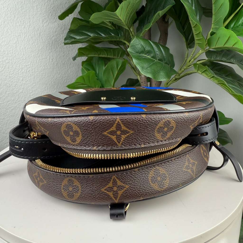 Authentic Limited Edition Louis Vuitton Boite Chapeau Souple Crossbody Bag