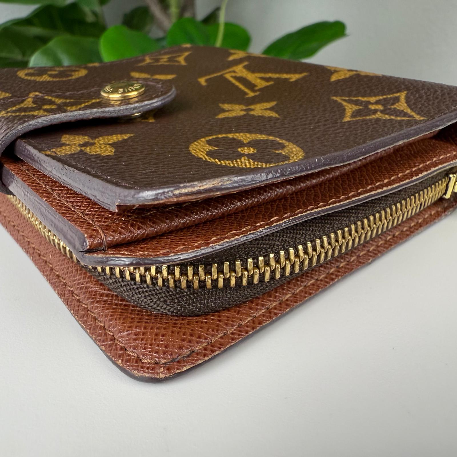 Authentic Louis Vuitton Monogram Canvas Wallet