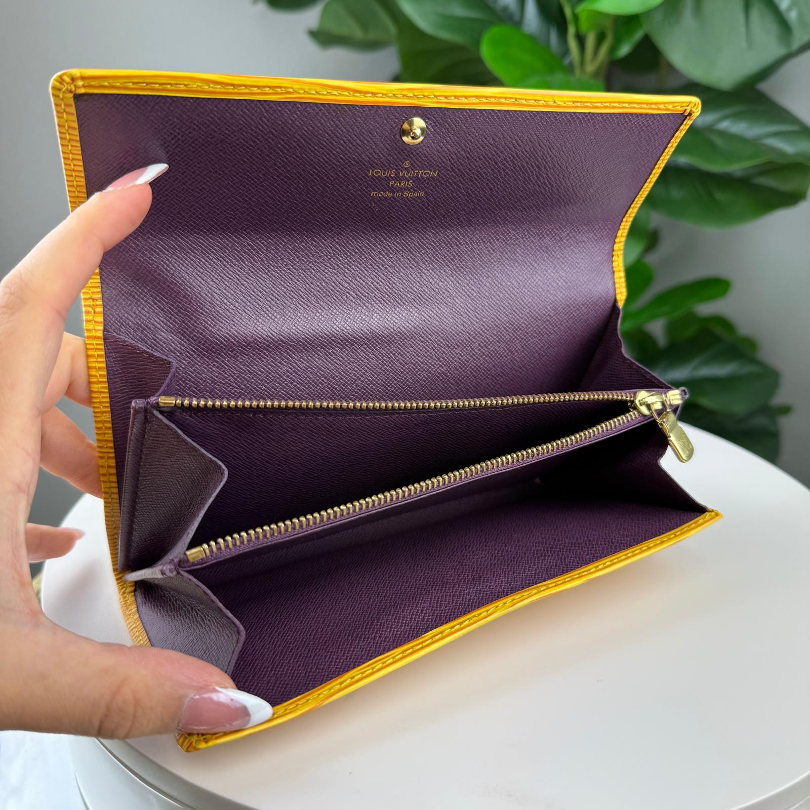 💎✨ Authentic Louis Vuitton Yellow Epi Leather Sarah Long Wallet