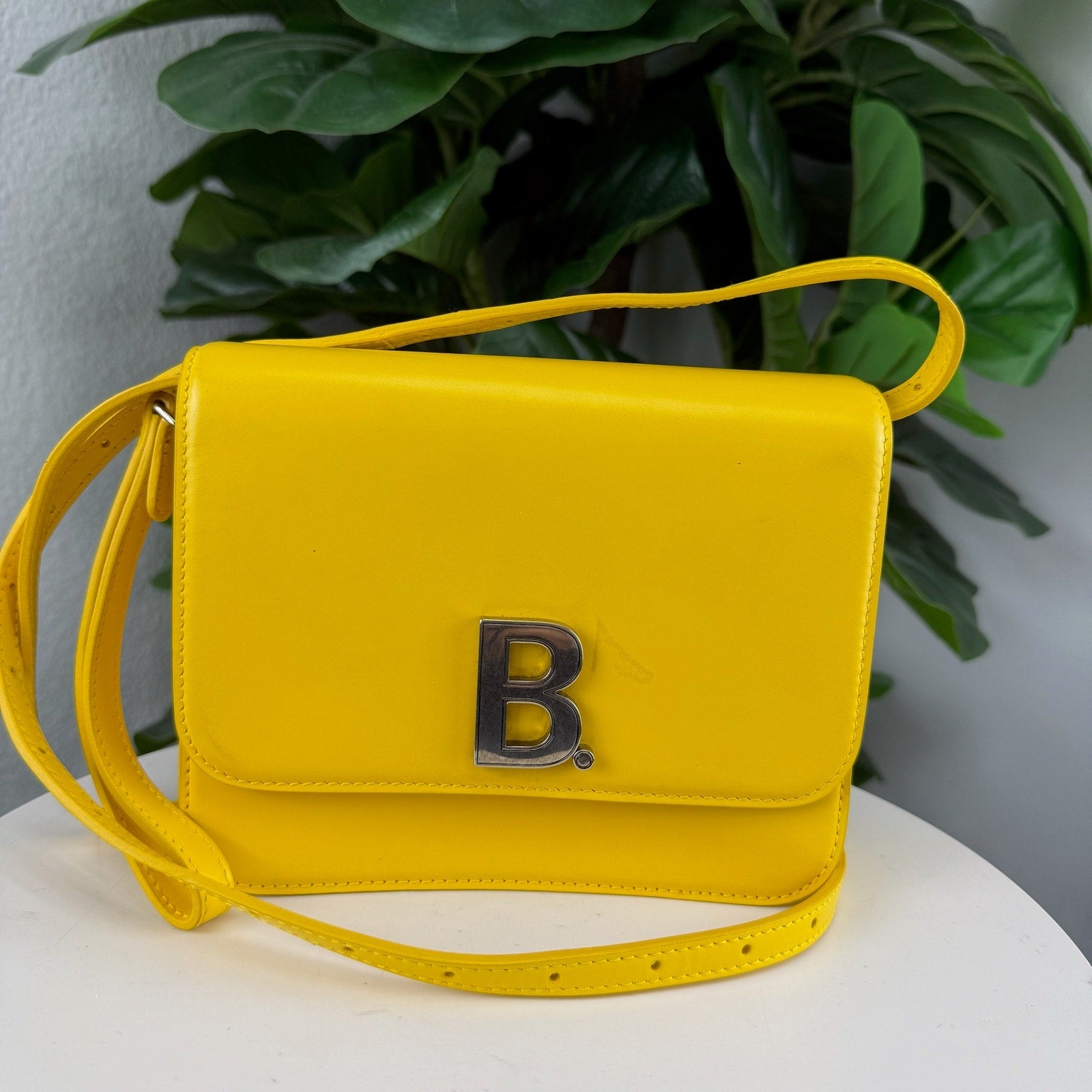 Balenciaga Yellow Leather B Logo Crossbody Shoulder Bag Authentic Pre Owned