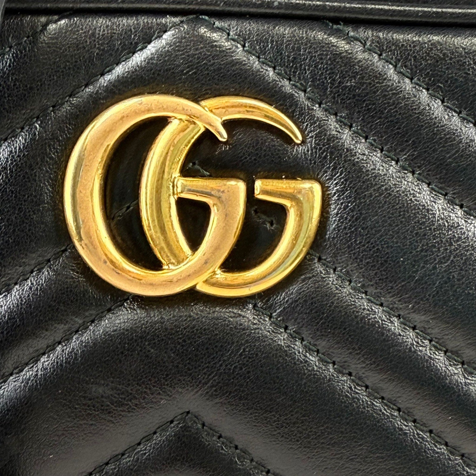 Authentic Gucci GG Marmont Matelasse Camera Bag small