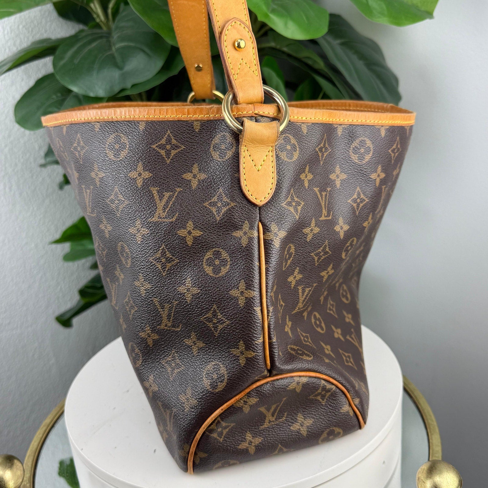 Louis Vuitton Looping GM Monogram Canvas Shoulder Bag Authentic Pre Owned