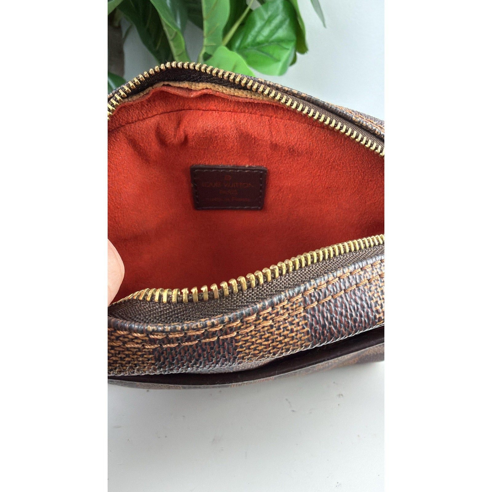Louis Vuitton Ipanema Damier Canvas Brown Pochette Crossbody Bag Authentic Pre Owned
