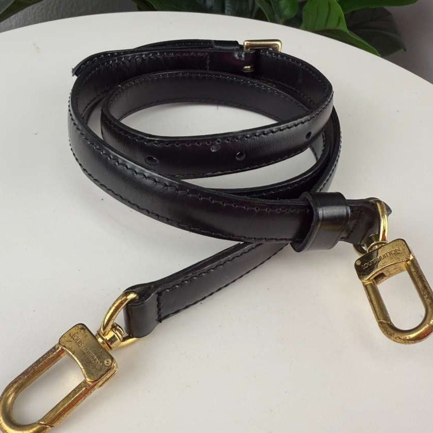 Authentic Louis Vuitton Epi Adjustable Shoulder Strap Black 28 Inches (Clasp to Clasp)