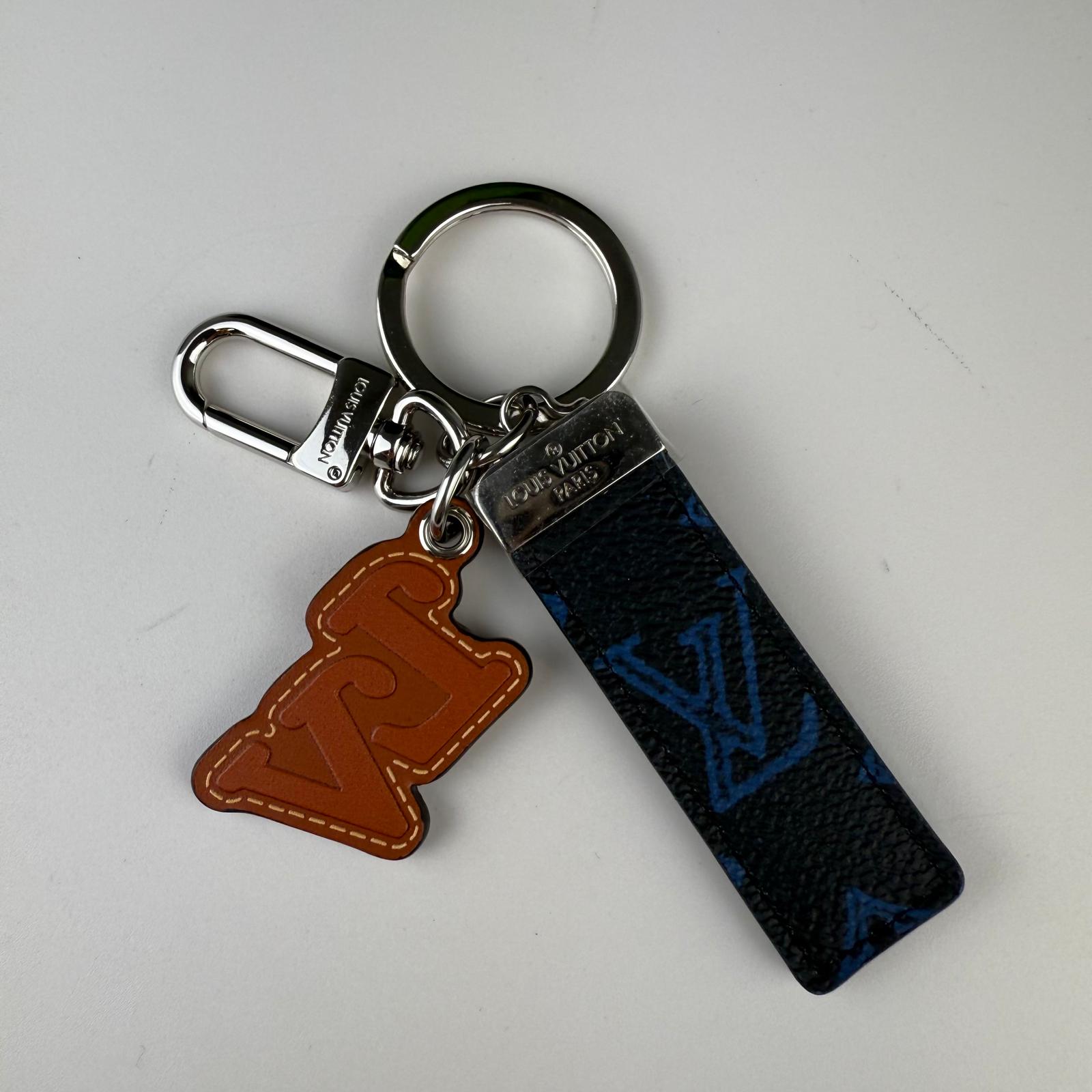 💎Authentic Louis Vuitton Monogram LV Record Tab Bag Charm Key Holder Blue