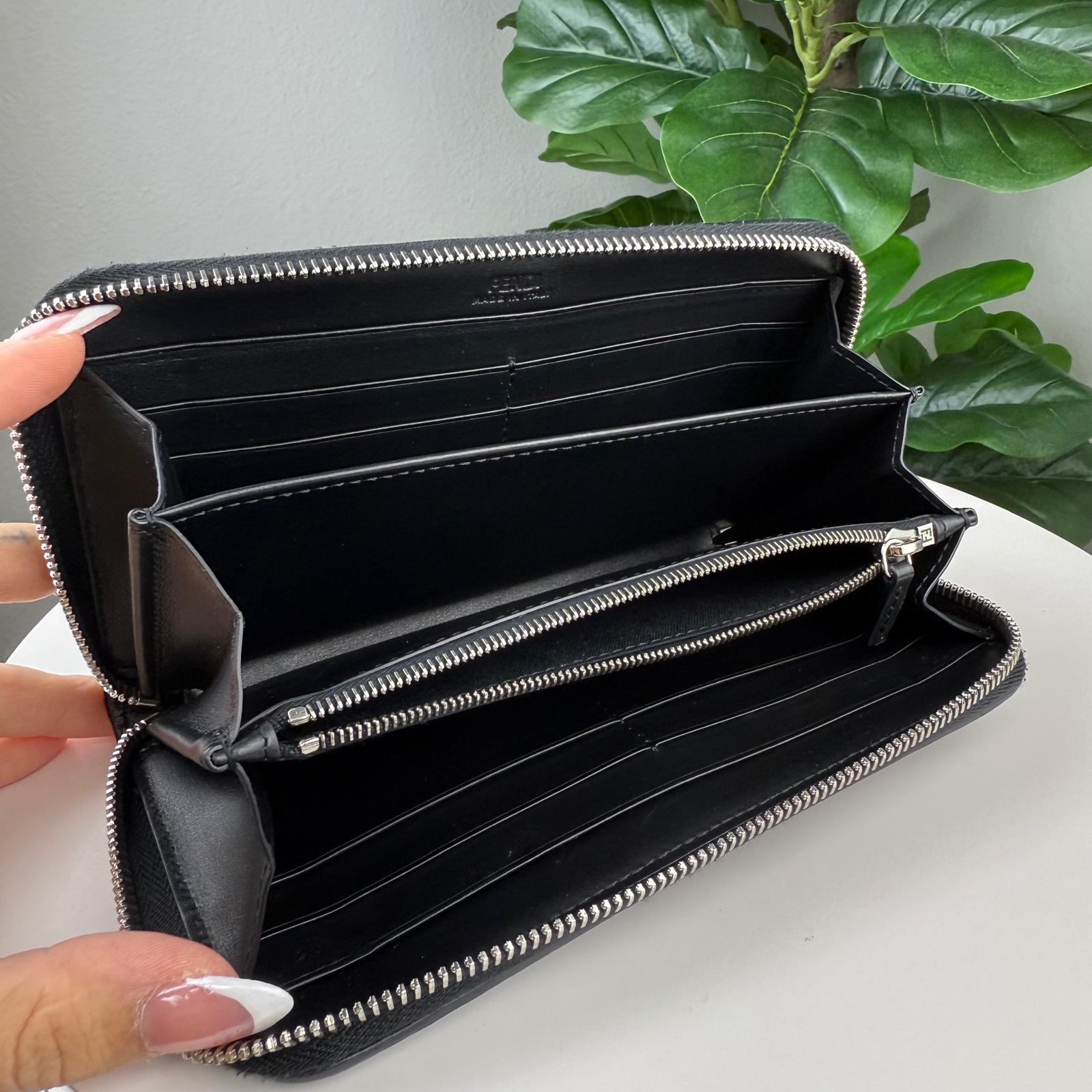 💎Authentic Fendi DotCom LOng Zip Black Leather Wallet