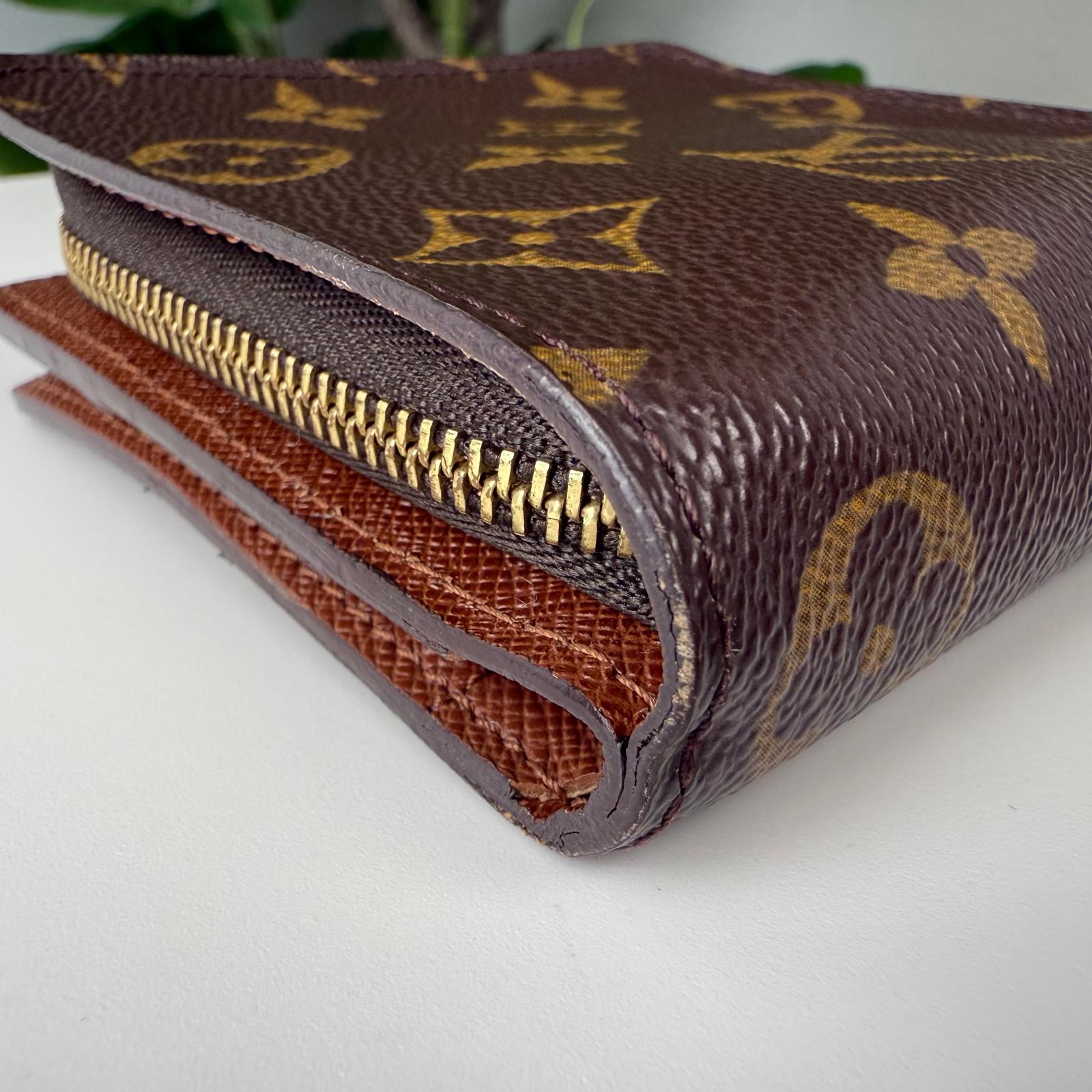 Authentic Louis Vuitton Monogram Canvas Compact Zippy Wallet Brown