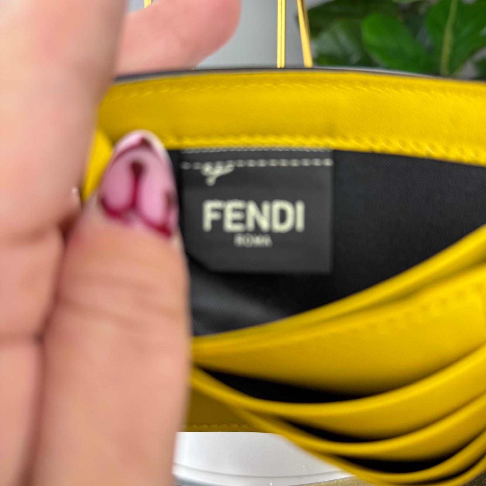 B47💎✨Authentic Fendi Karl Kollage Wallet