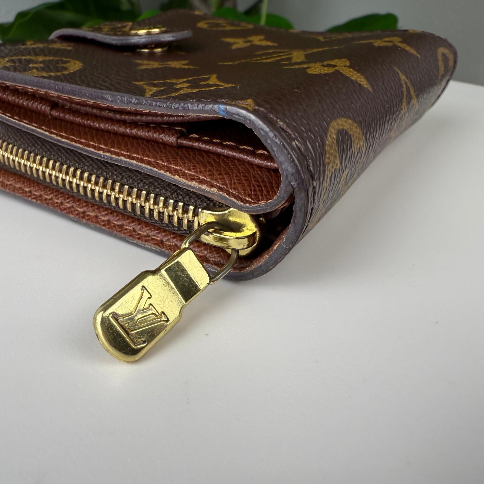 Authentic Louis Vuitton Monogram Canvas Wallet
