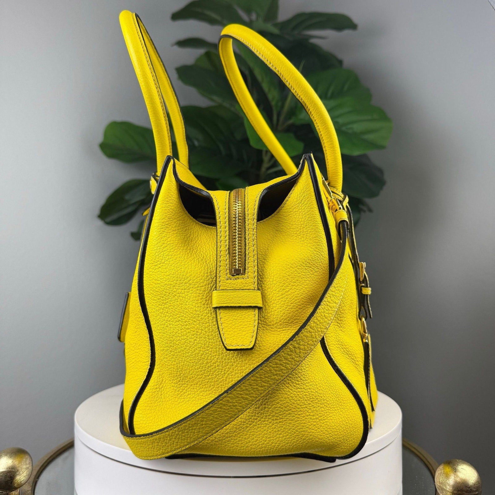 💎Authentic PRADA Girasole Vitello Grain Leather Two-Way Tote Bag
