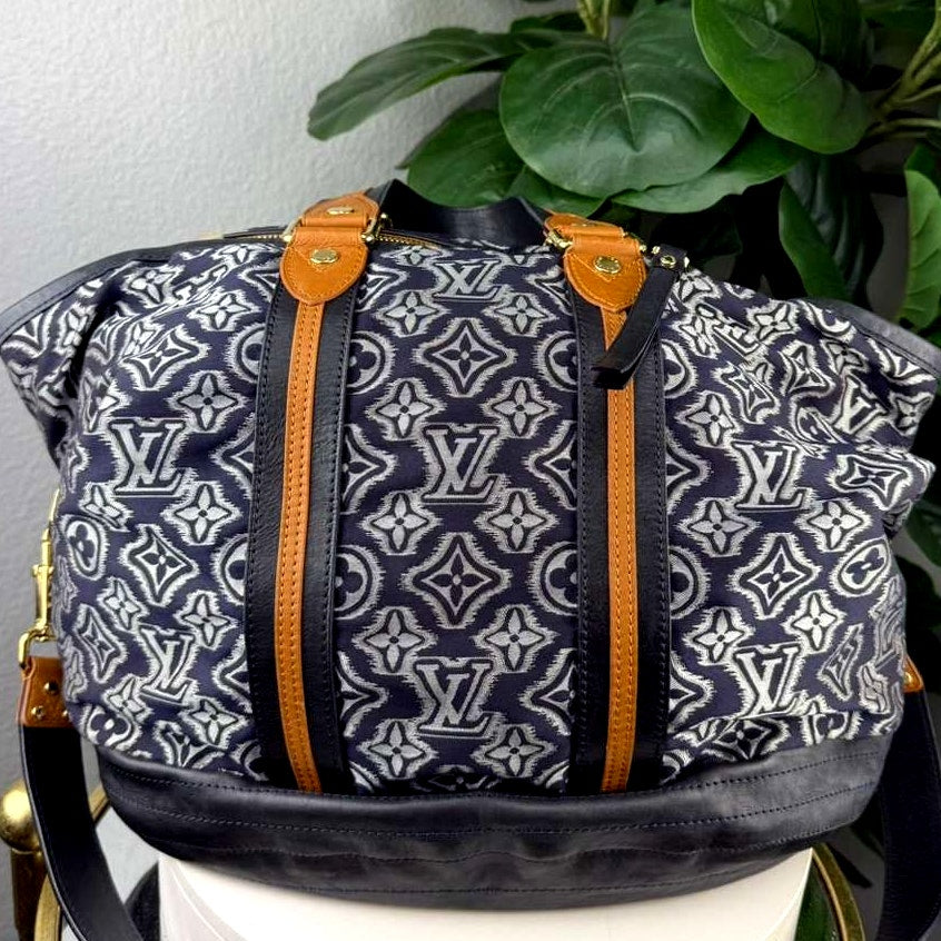 LIMITED EDITION Louis Vuitton Navy Jacquard Monogram Fabric Aviator Bag