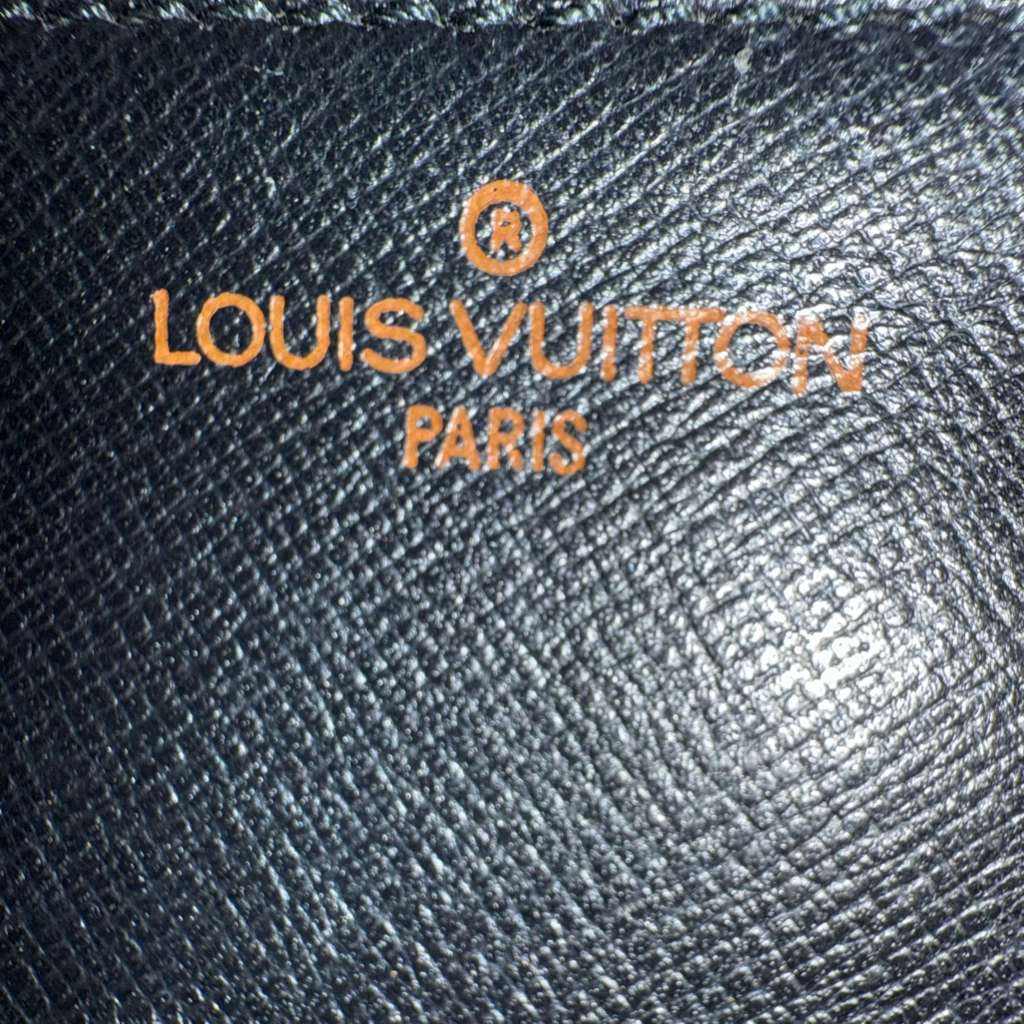 Authentic Louis Vuitton Saint Cloud GM Epi Black