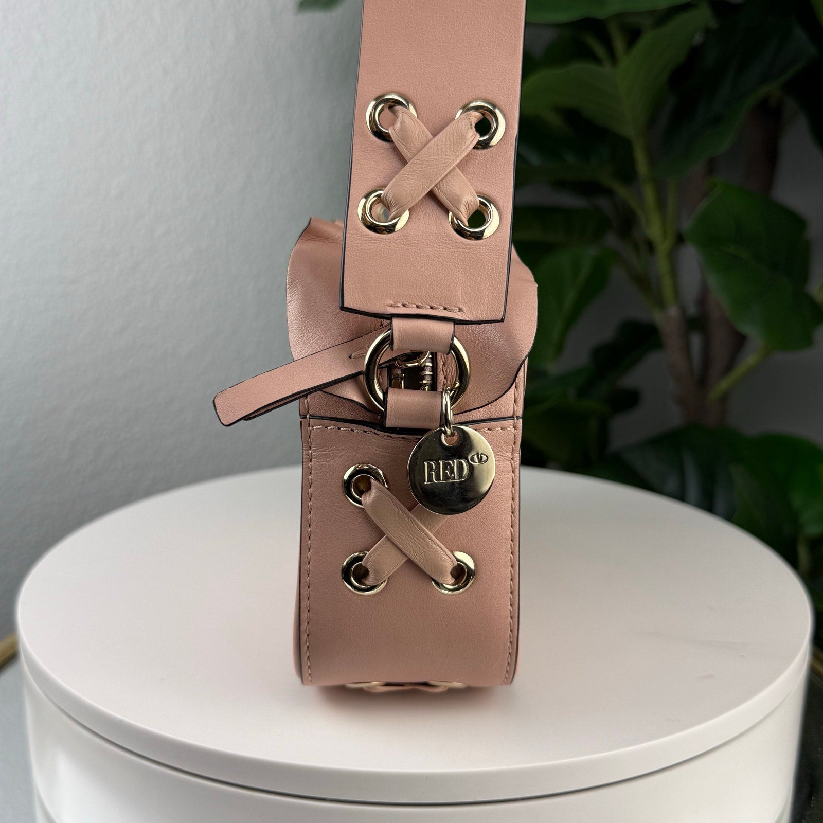 💎✨Authentic Pink Red Valentino Garavani Leather Crossbody Bag