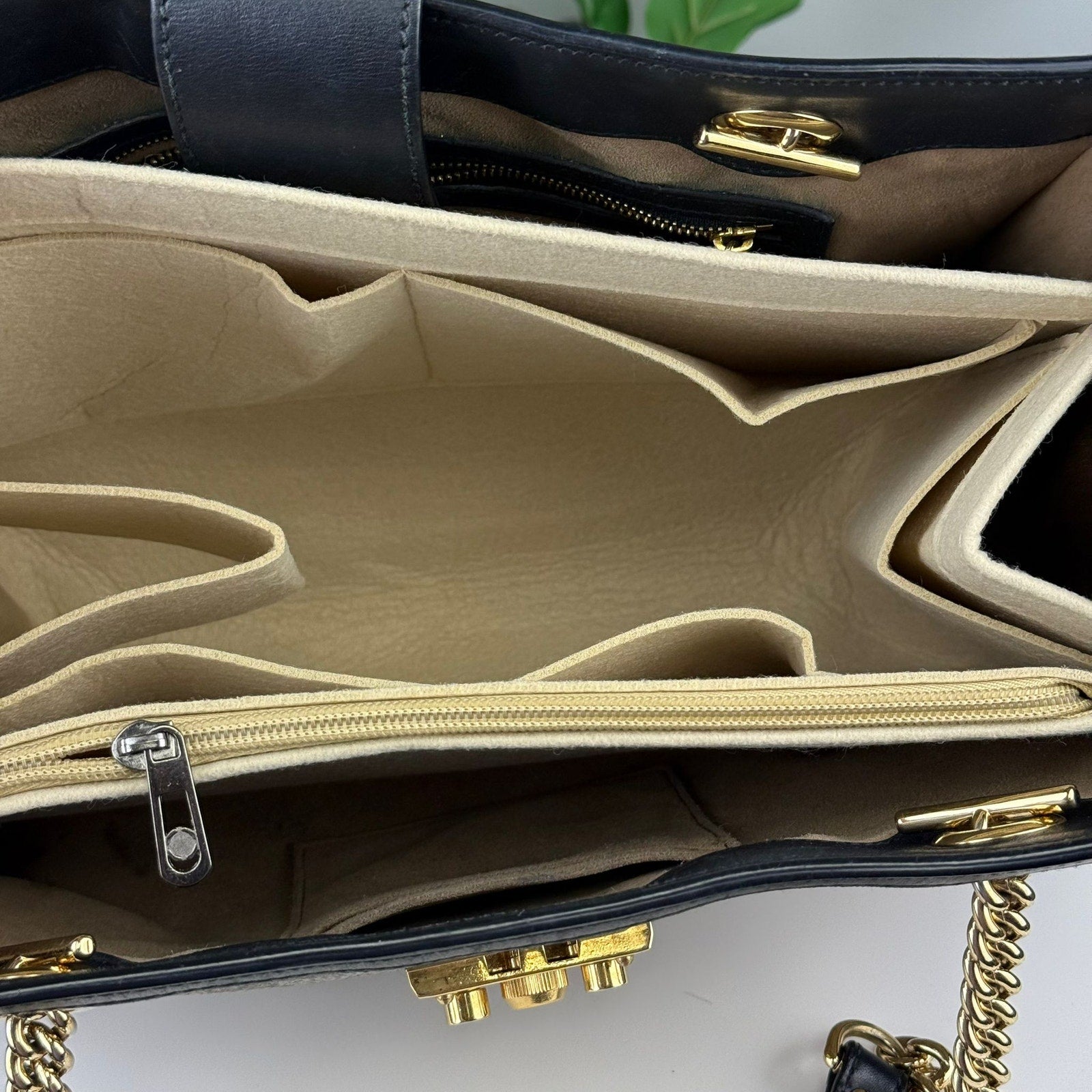 Authentic Gucci GG Supreme Padlock Medium Shoulder Bag