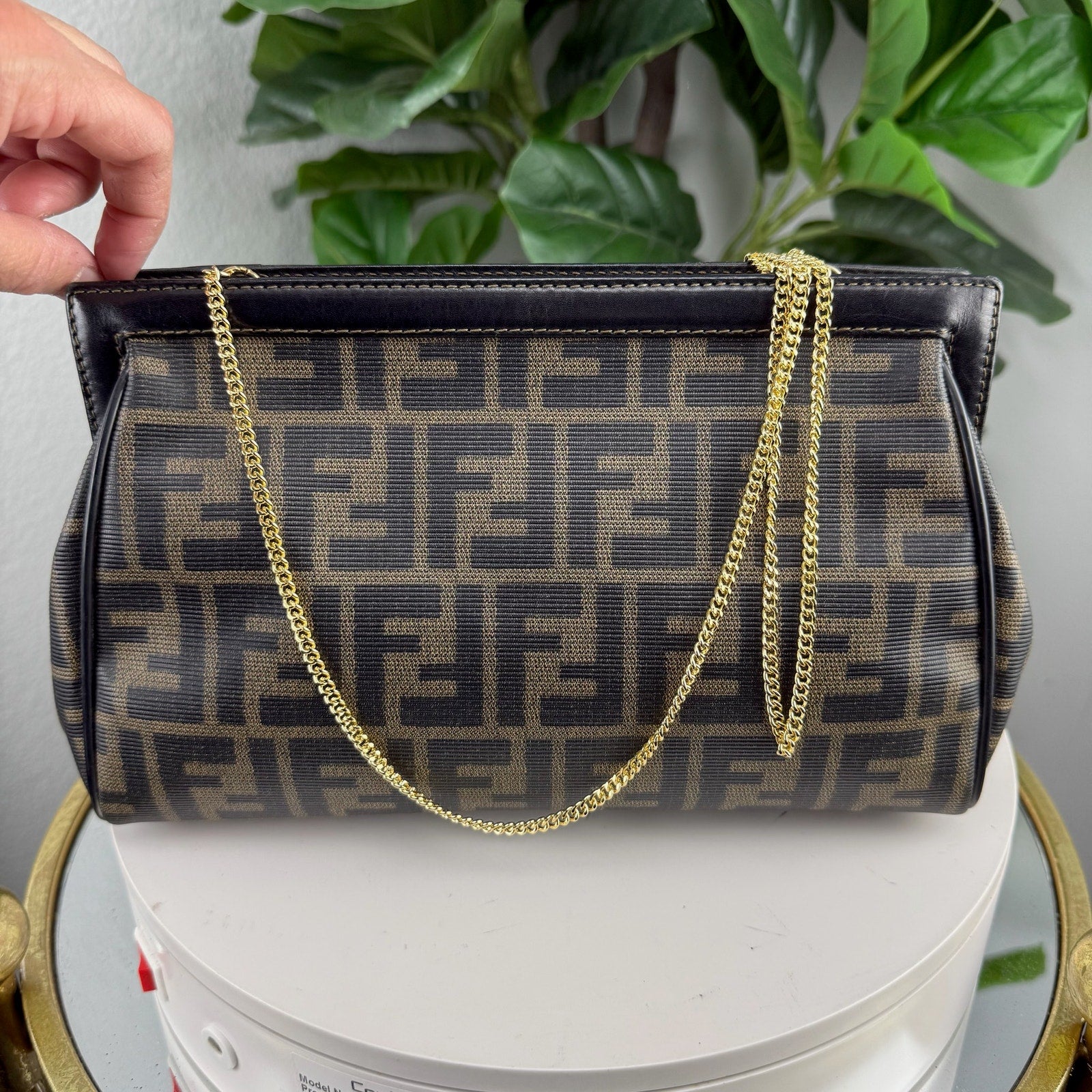Fendi Pochetter Zucchino Vintage Shoulder Bag Gold Chain