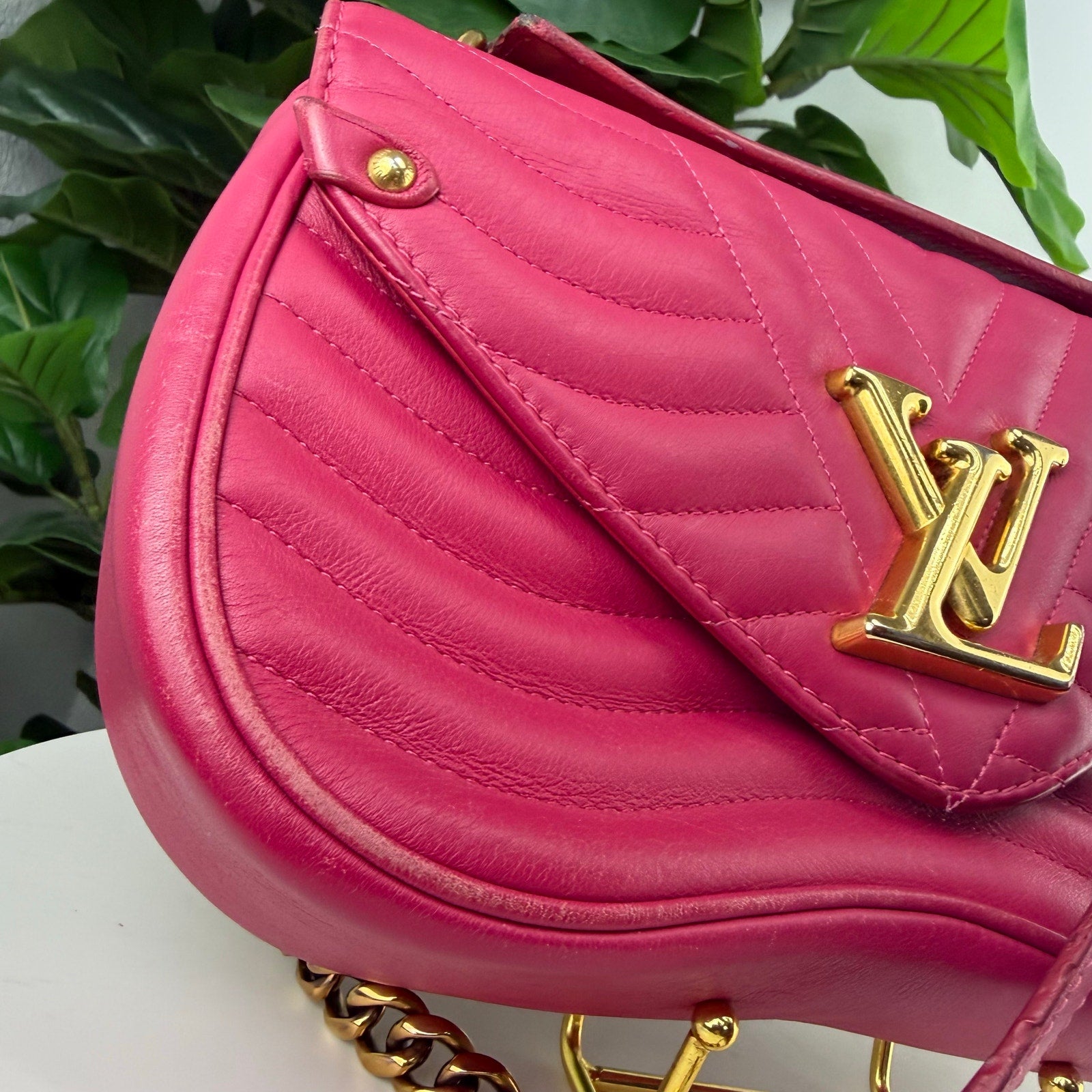 Louis Vuitton New Wave Quilted Leather Freesia Pink Chain MM Shoulder Bag Authentic Pre Owned