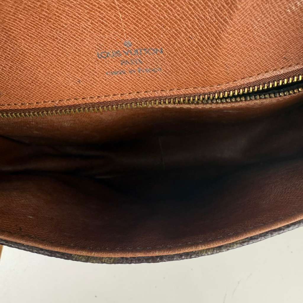 Authentic Louis Vuitton Monogram Saint Cloud GM Shoulder Bag