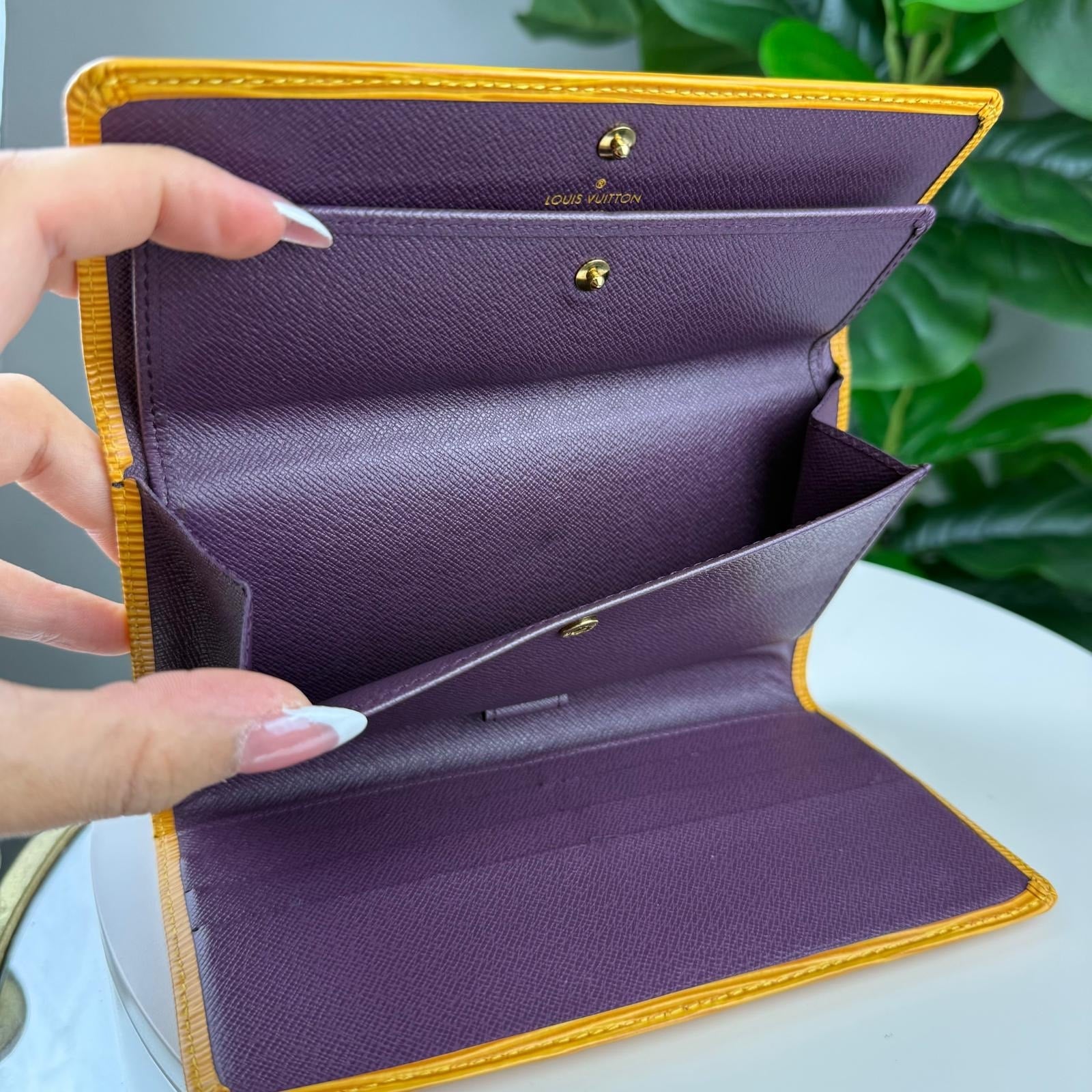 💎✨Authentic Louis Vuitton Long Wallet Yellow Epi Leather