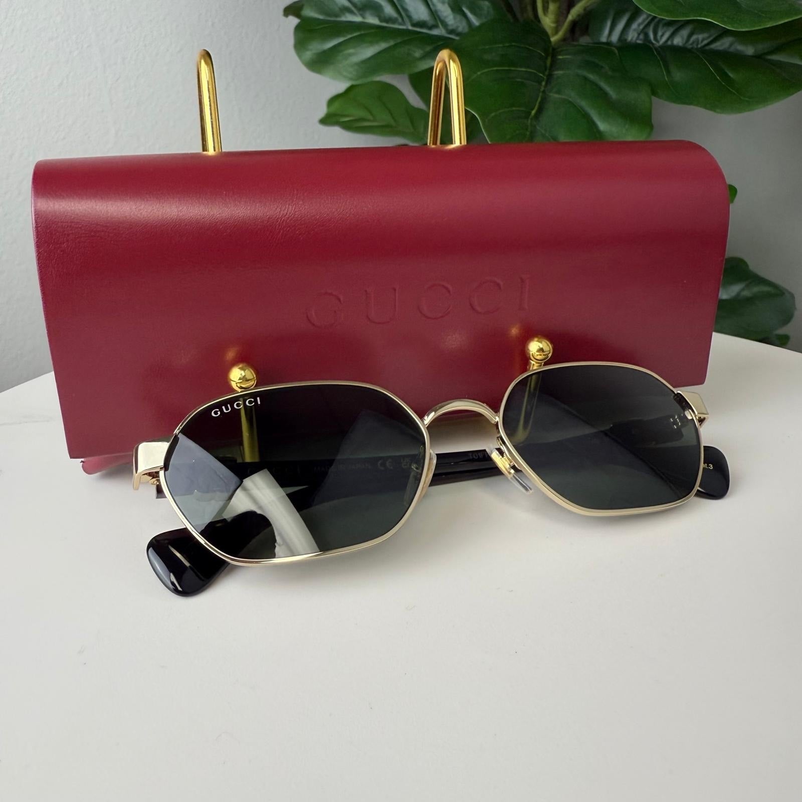 Gucci Eyewear Mini Running oval-frame sunglasses