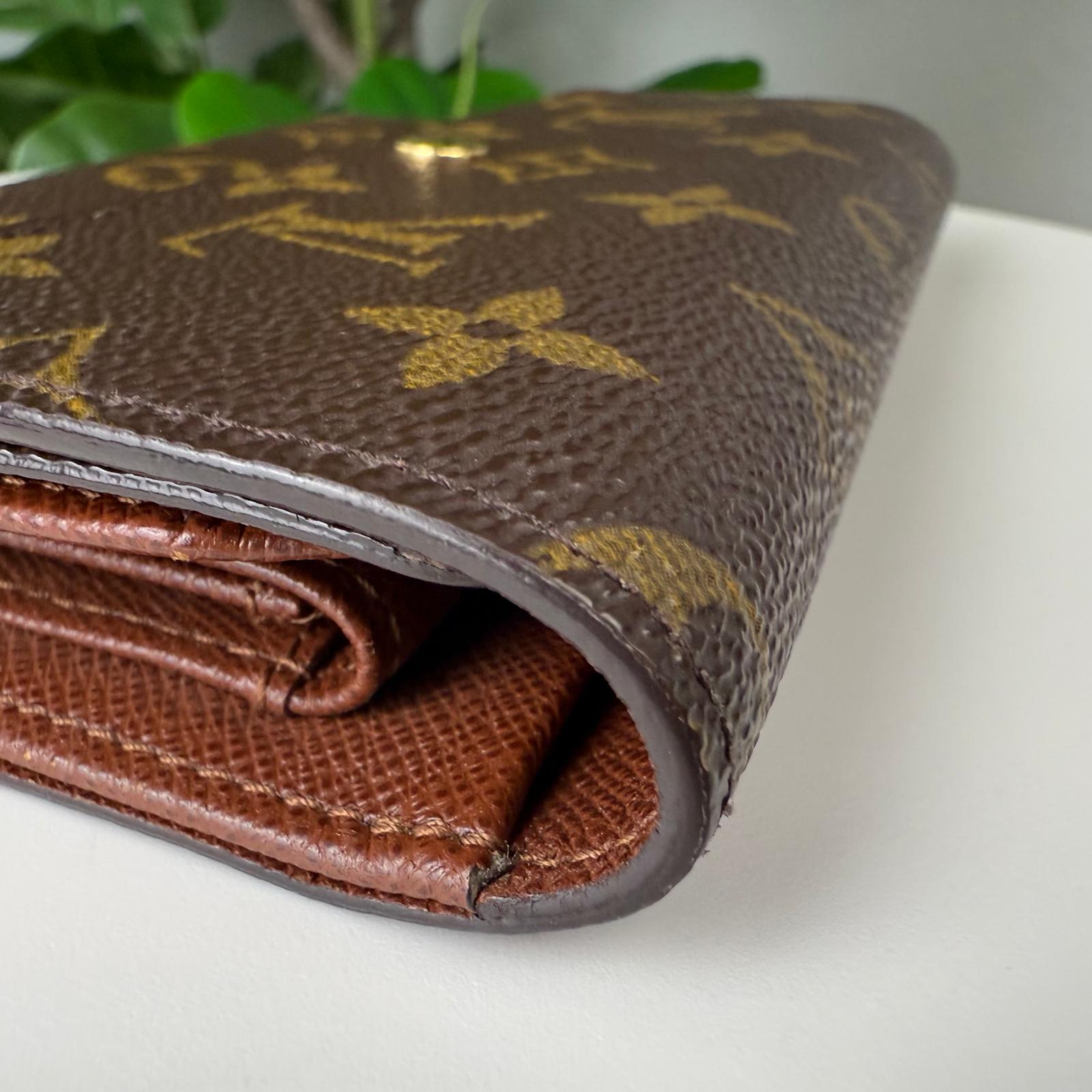 Authentic Louis Vuitton Porte Tresor Etui Chequier Wallet