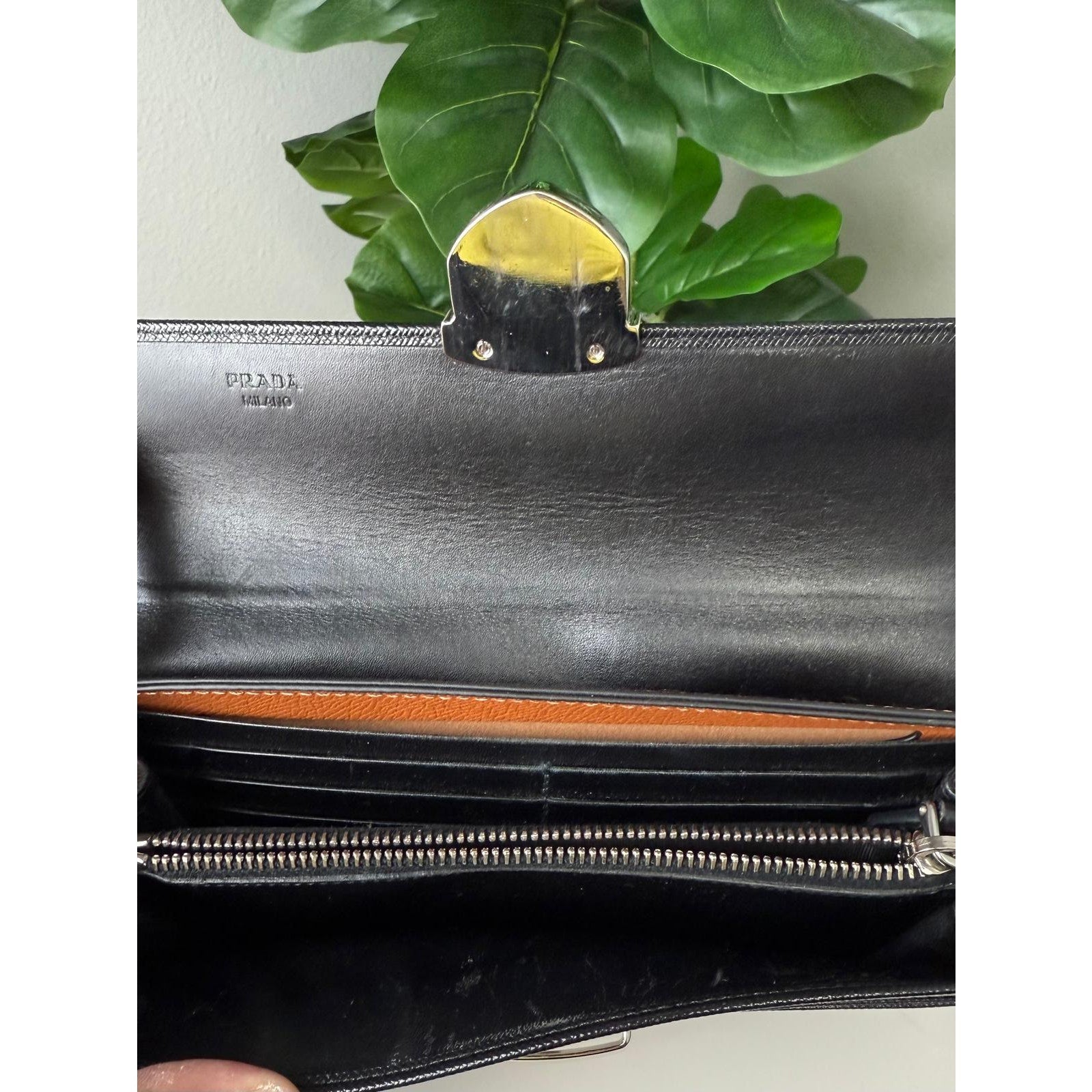 💎Authentic Prada Black Saffiano Leather Crossbody Bag