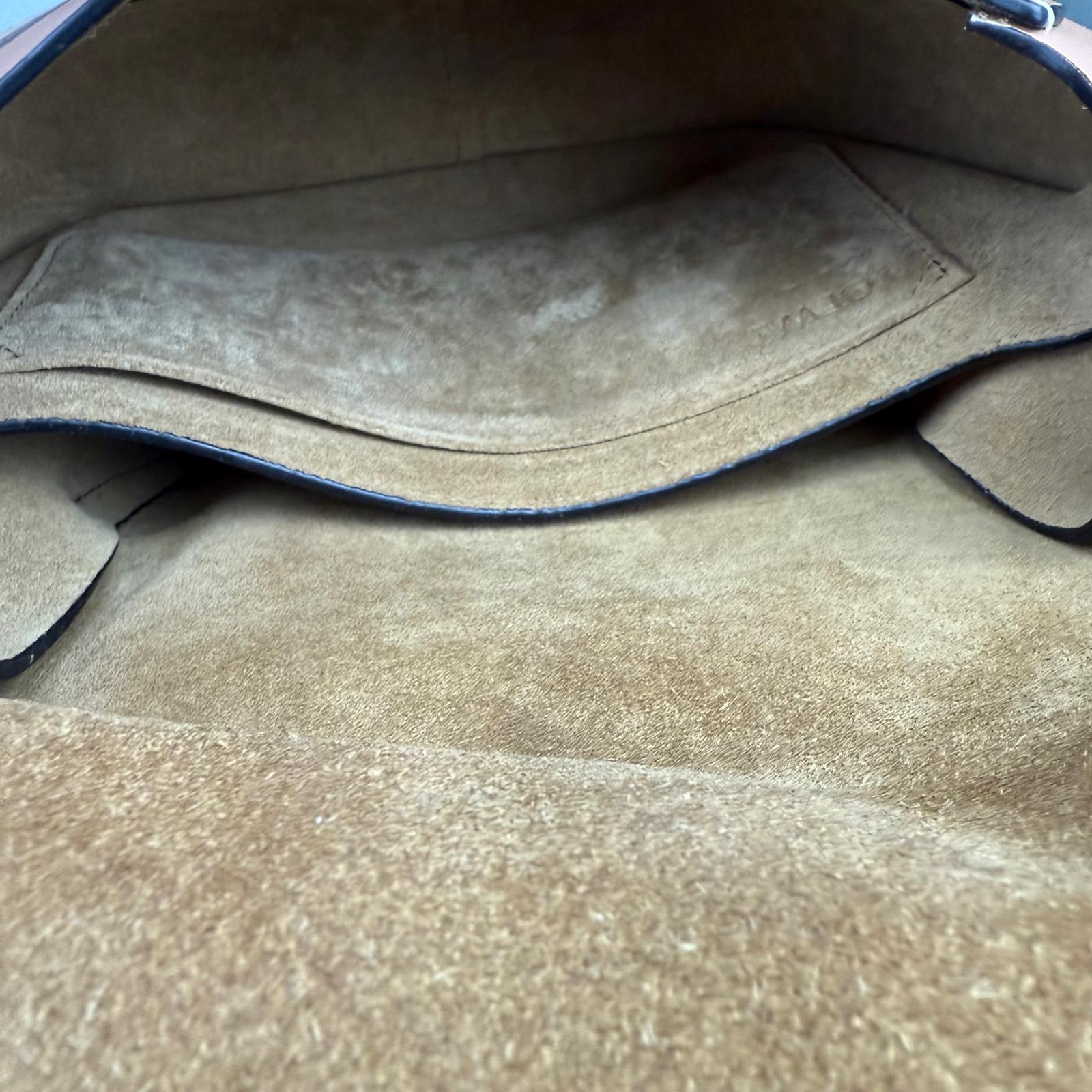 💎✨Authentic Loewe Gate Calfskin Small Gate Crossbody Bag Taupe