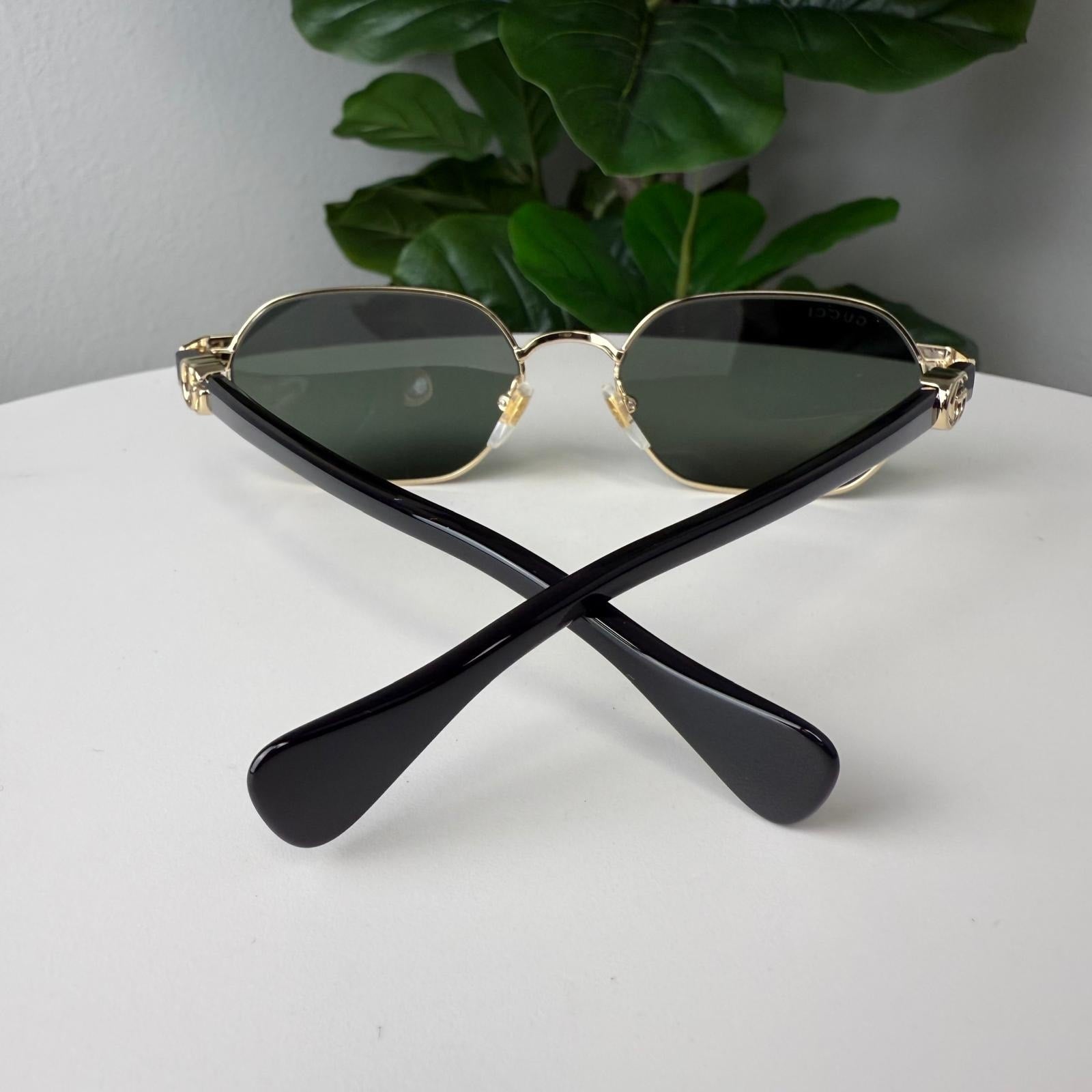 Gucci Eyewear Mini Running oval-frame sunglasses