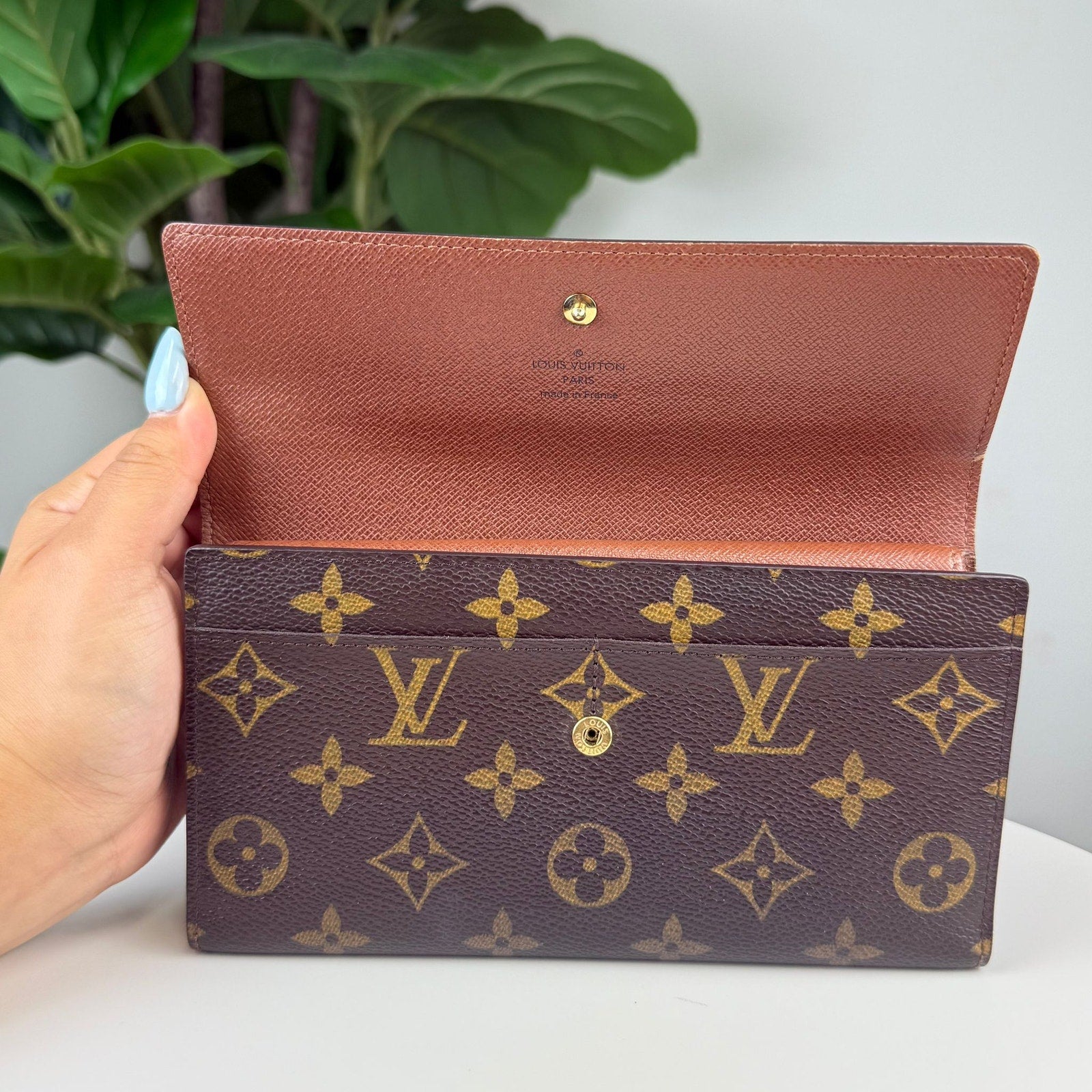 Authentic Louis Vuitton Monogram Portefeuille Sarah Long Wallet