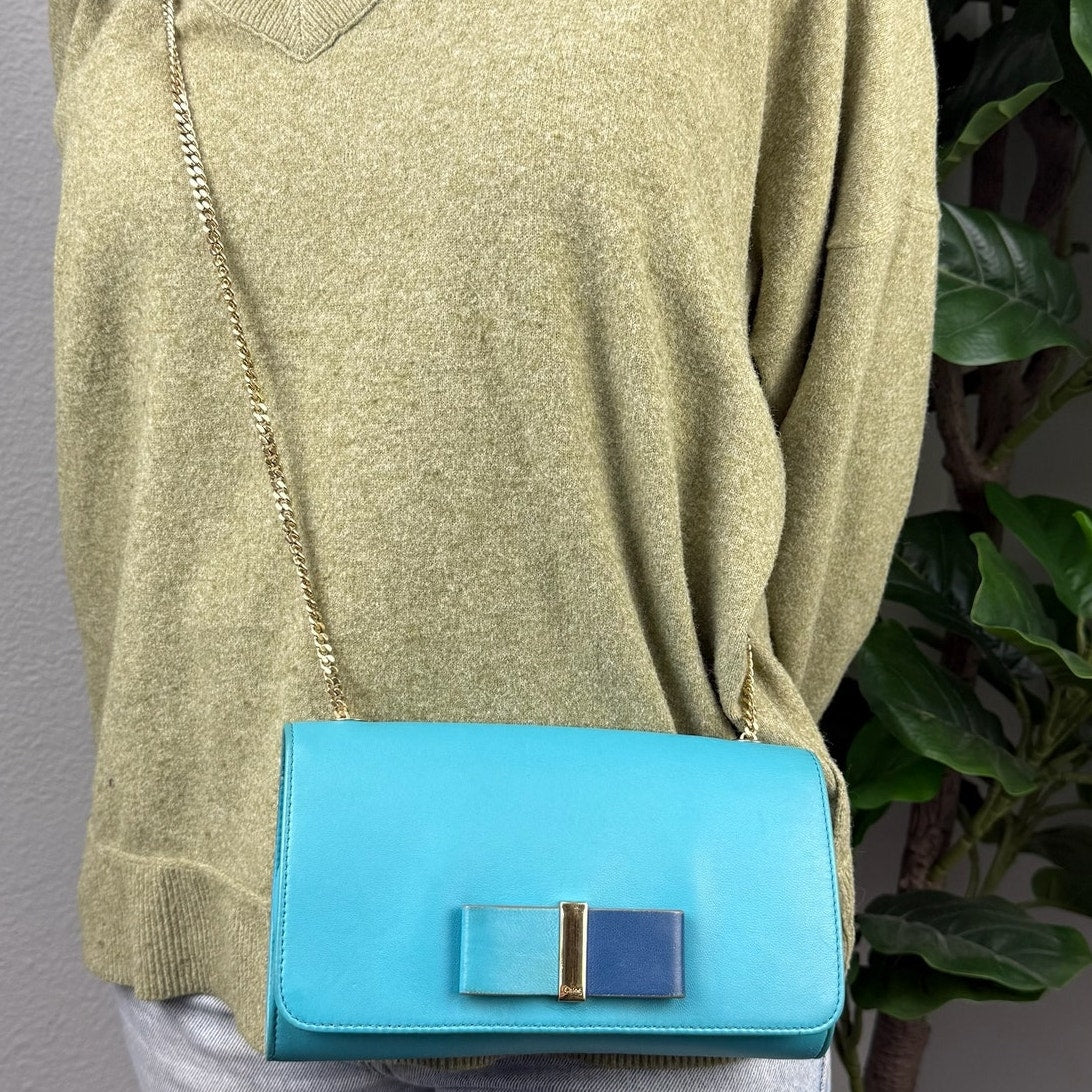 Chloe Leather Blue Bow Chain Wallet Crossbody Bag Authentic Pre Owned