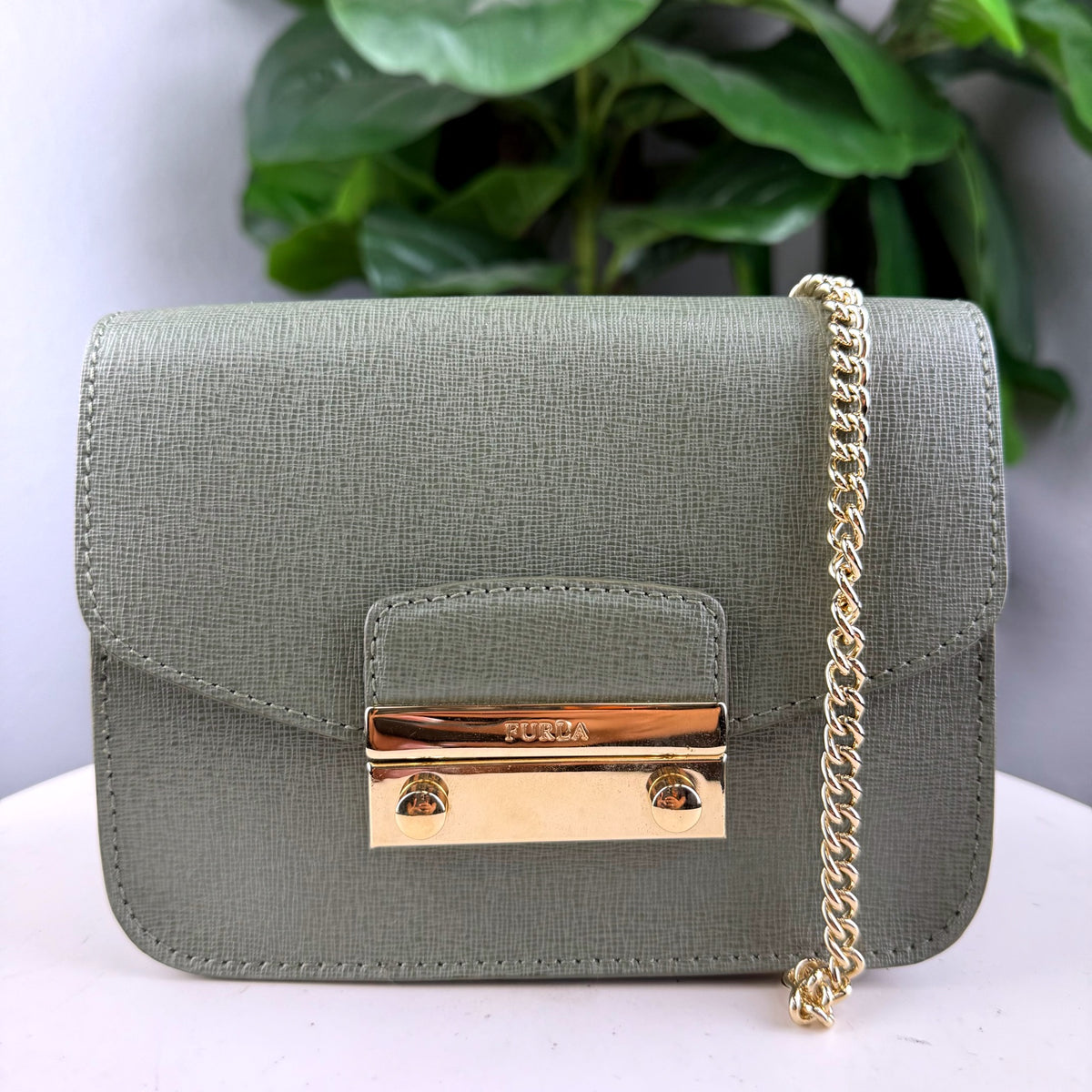 Authentic Furla Metropolis Mini Crossbody Bag Sage Green Saffiano Leather - 01_front.jpg