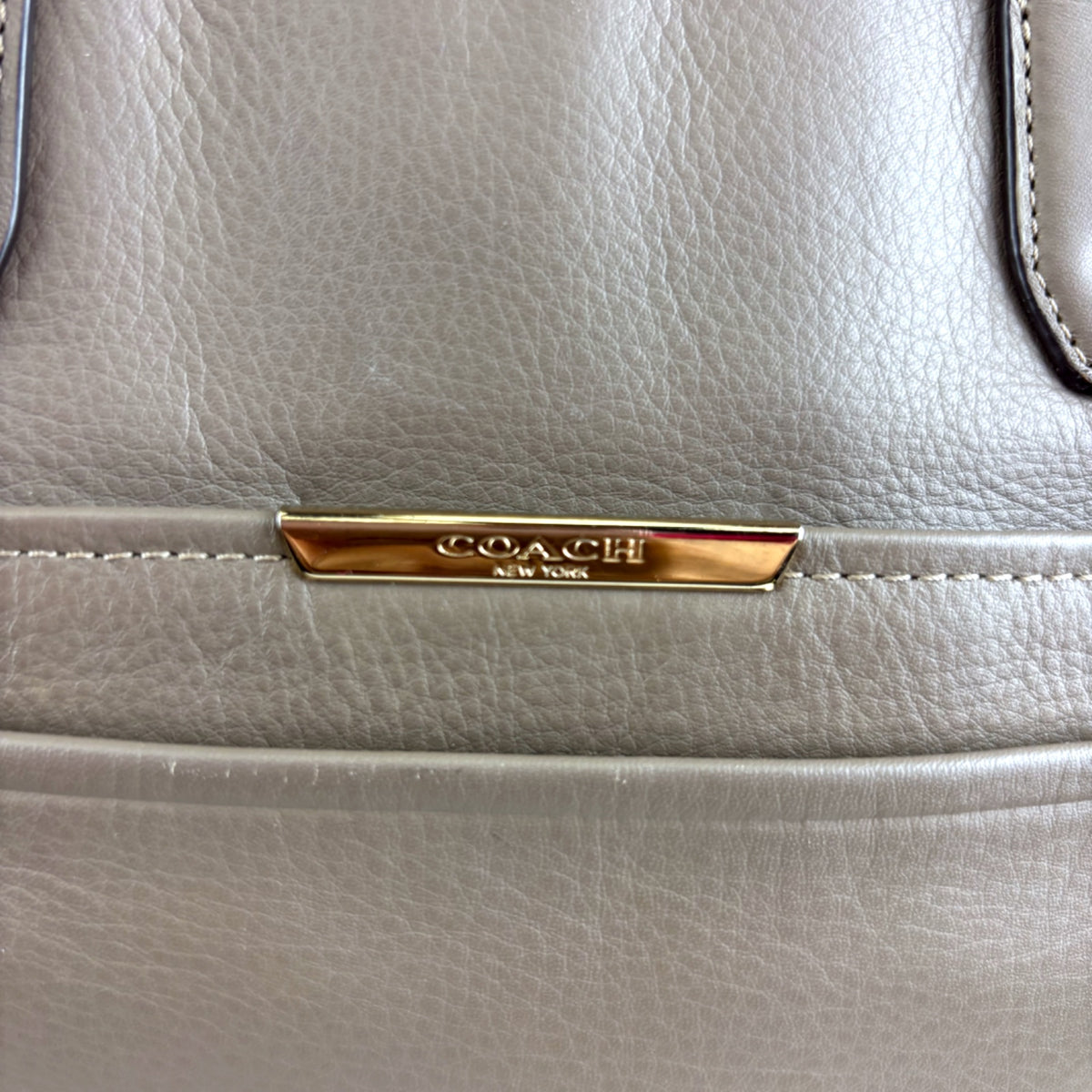 Authentic Coach Legacy Borough Pebbled Leather Shoulder Bag in Grey - 01_front.jpg