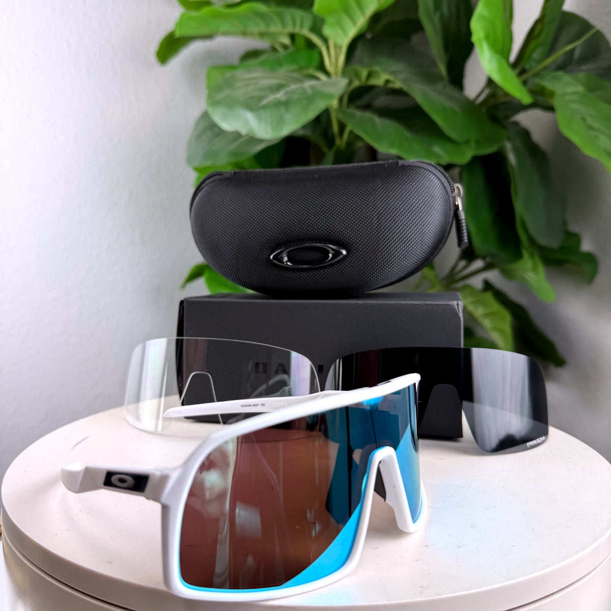 Authentic Oakley Sutro White Frame Prizm Sapphire Lens Sunglasses with Case - 02_back.jpg