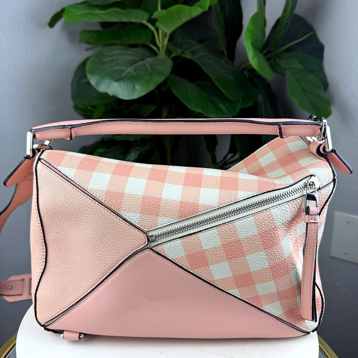 Authentic Loewe Puzzle Small Bag in Pink Gingham and Blush Leather - 01_photo.jpg