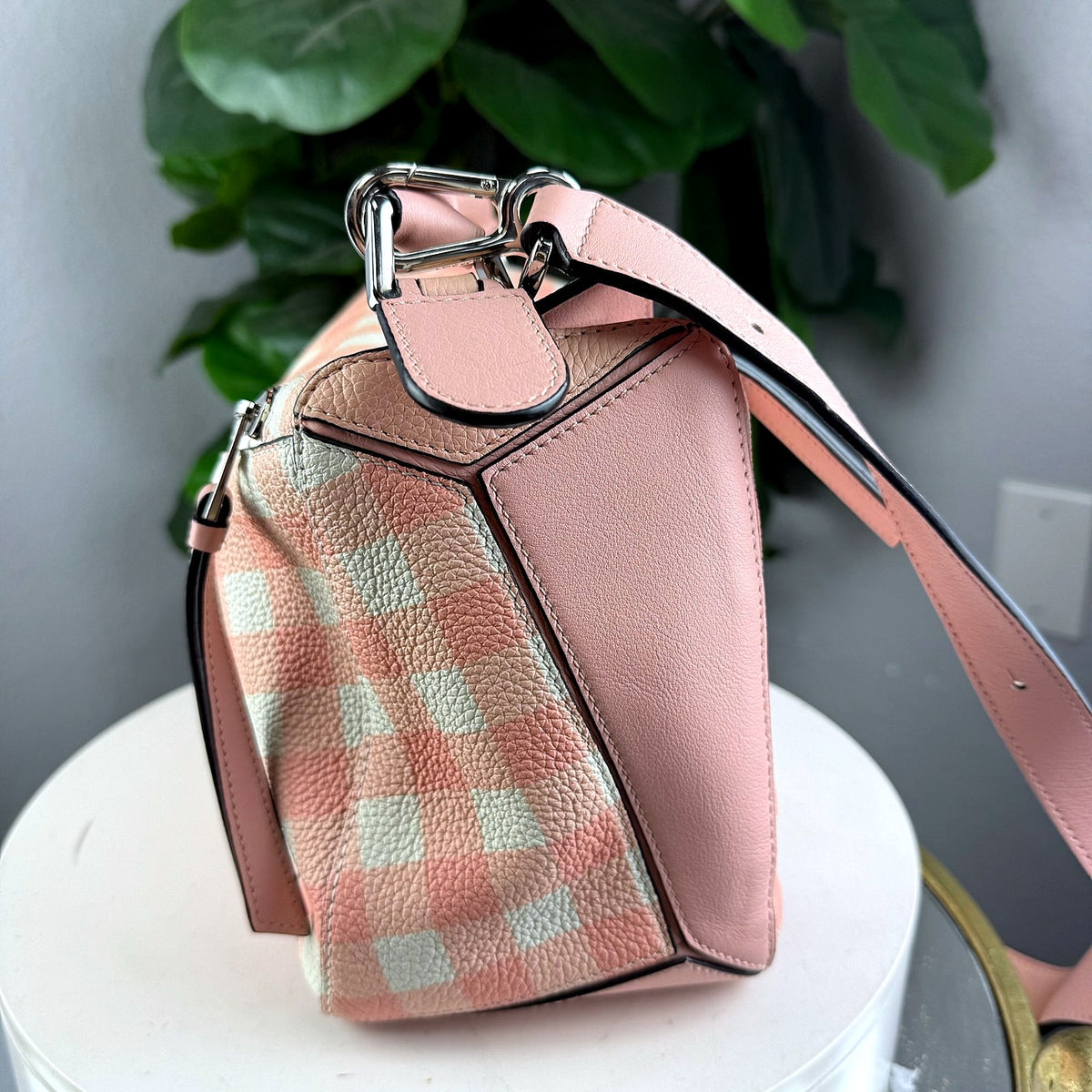 Authentic Loewe Puzzle Small Bag in Pink Gingham and Blush Leather - 03_photo.jpg