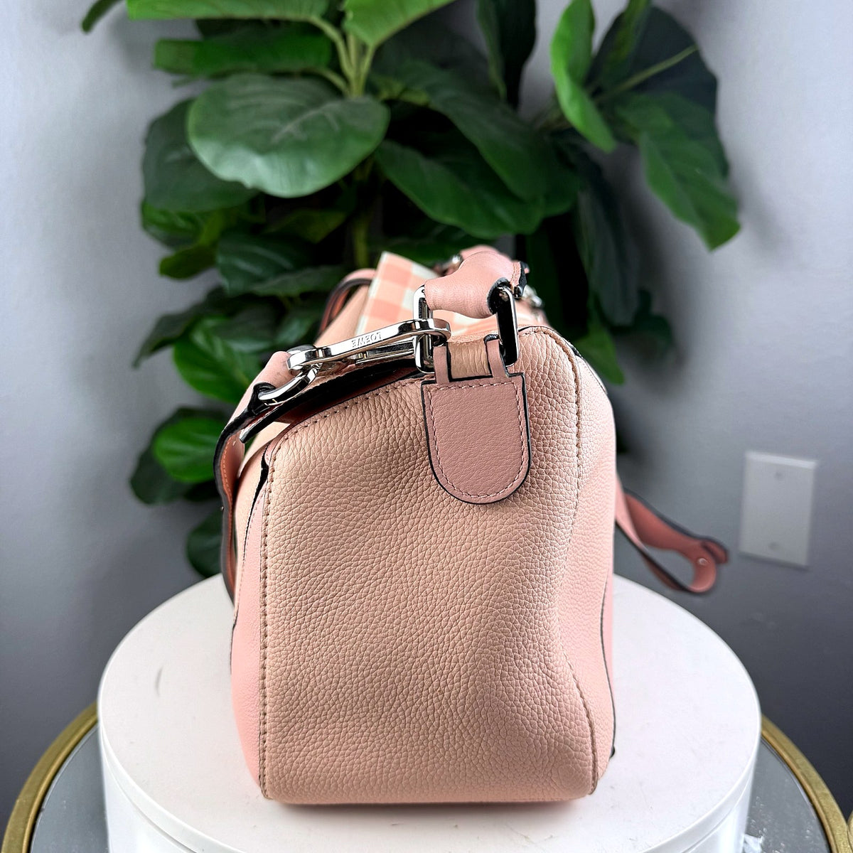 Authentic Loewe Puzzle Small Bag in Pink Gingham and Blush Leather - 04_photo.jpg