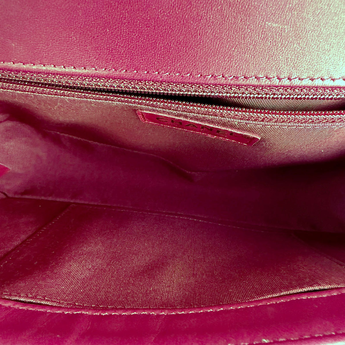 Authentic Chanel Boy Bag Medium Quilted Lambskin Fuchsia Pink Gold Hardware - 06_inside.jpg